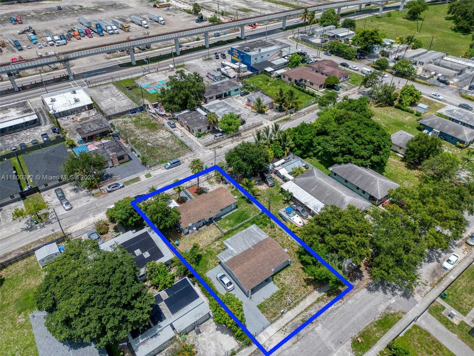 Small Image of 3051 NORTH WEST 77TH ST, Miami Number 3