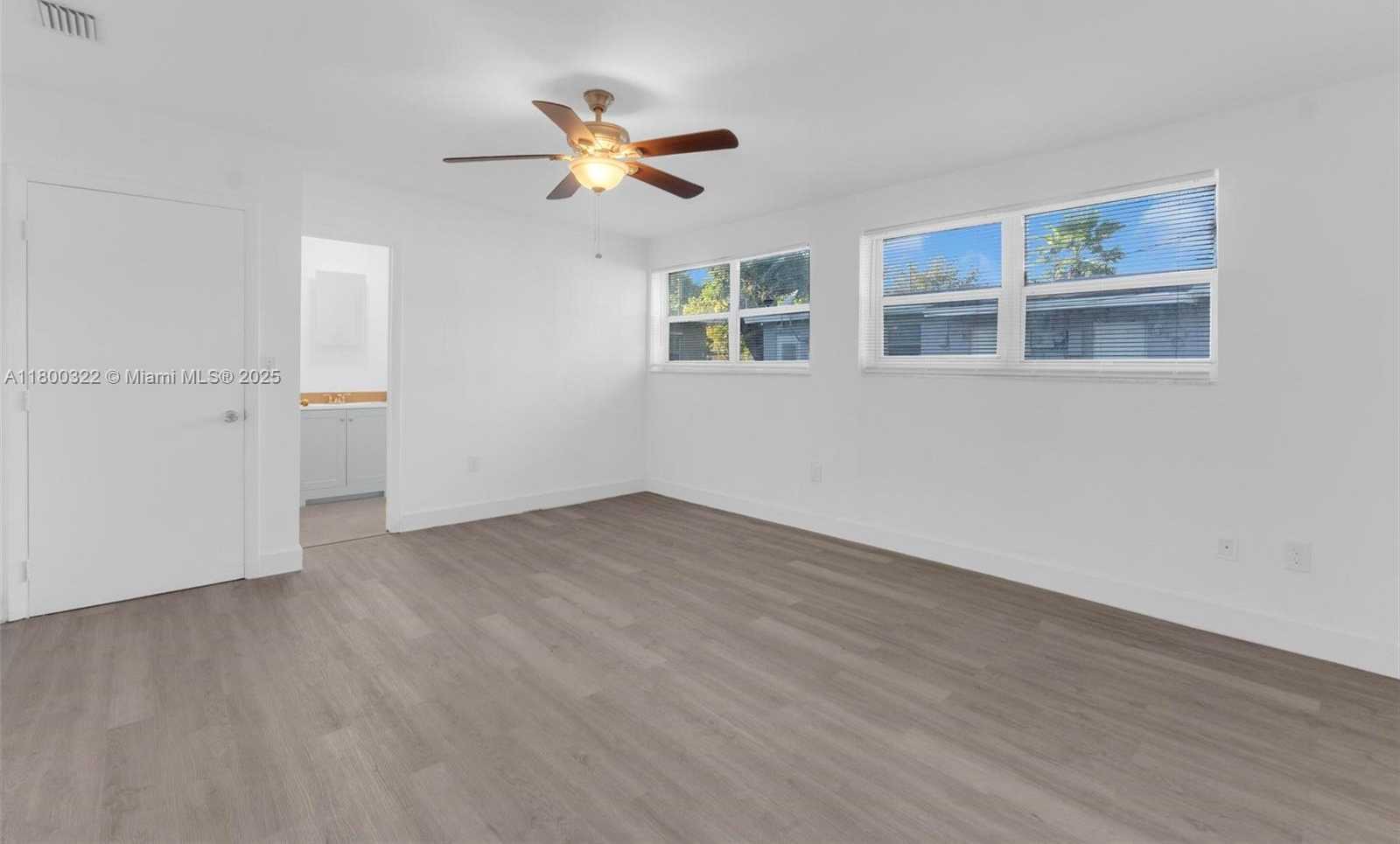 Small Image of 3051 NORTH WEST 77TH ST, Miami Number 46