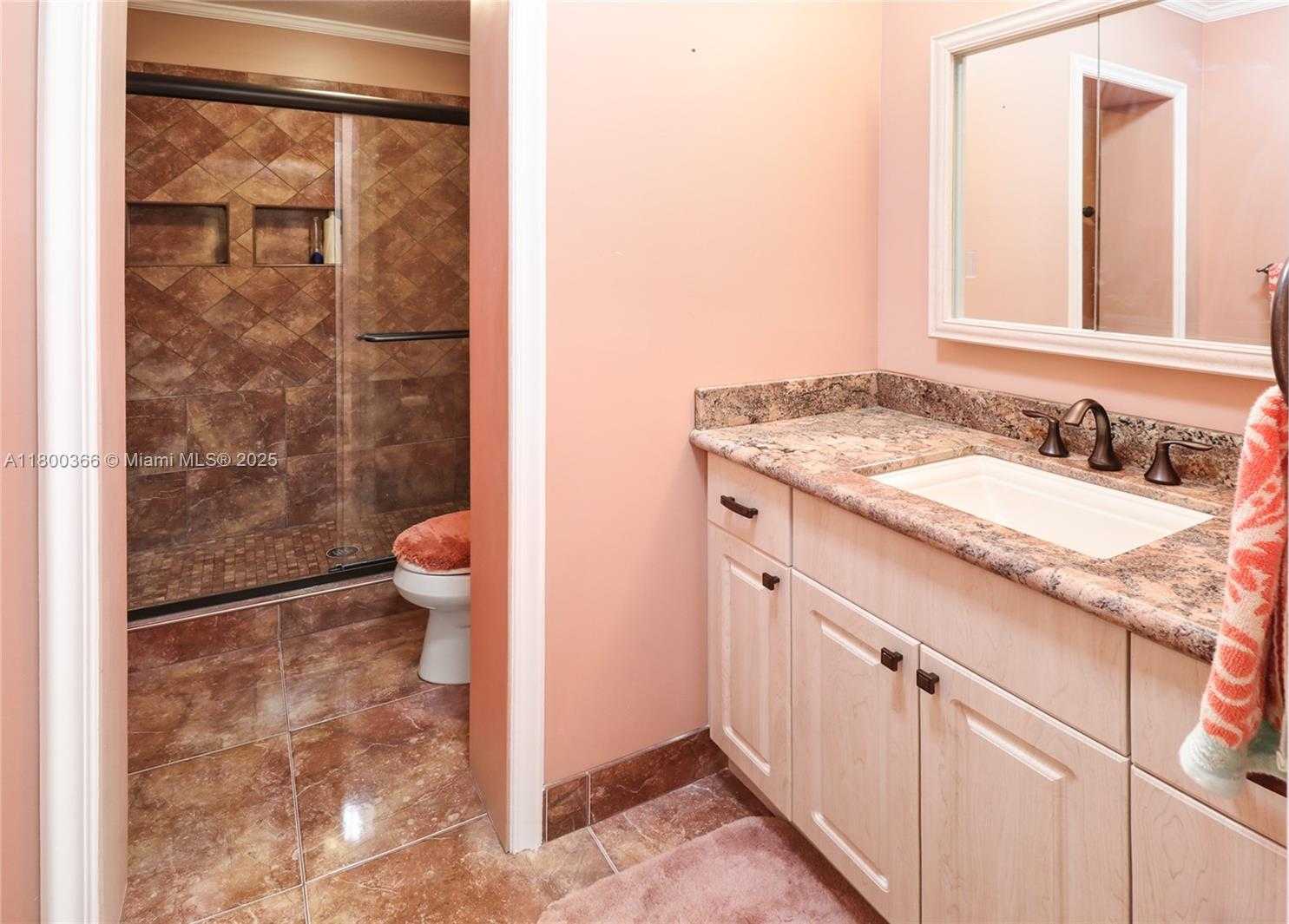 Small Image of 5284 NORTH EAST 18TH TERRACE, Fort Lauderdale Number 23
