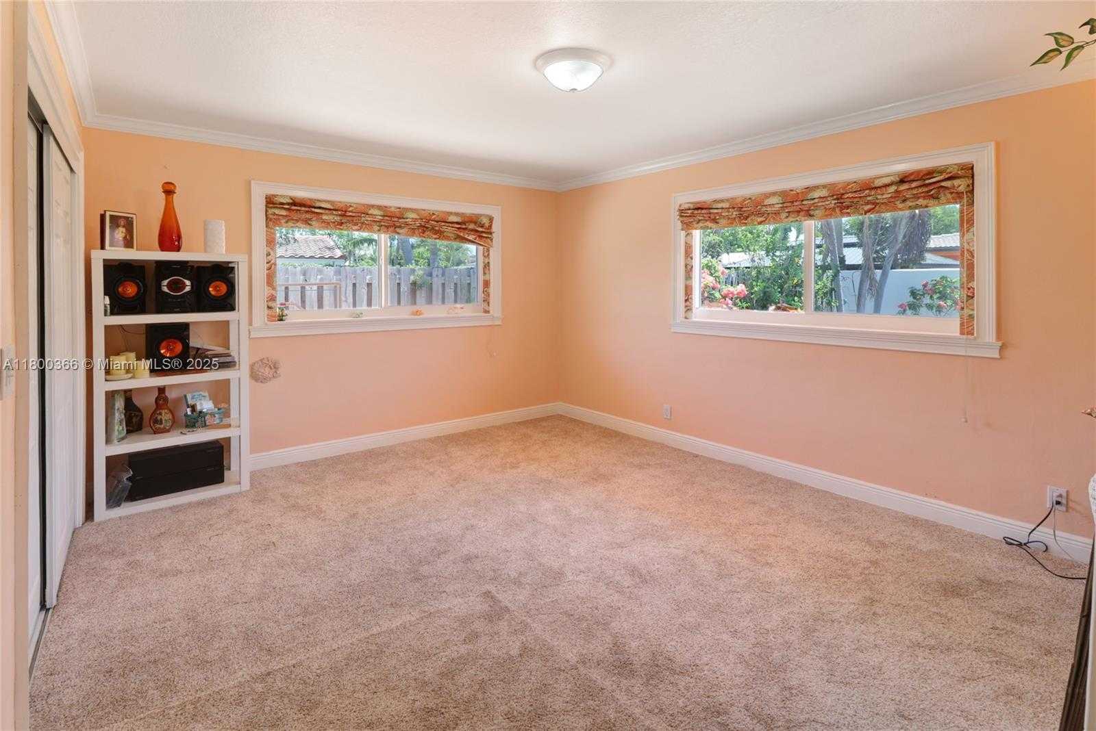 Small Image of 5284 NORTH EAST 18TH TERRACE, Fort Lauderdale Number 26