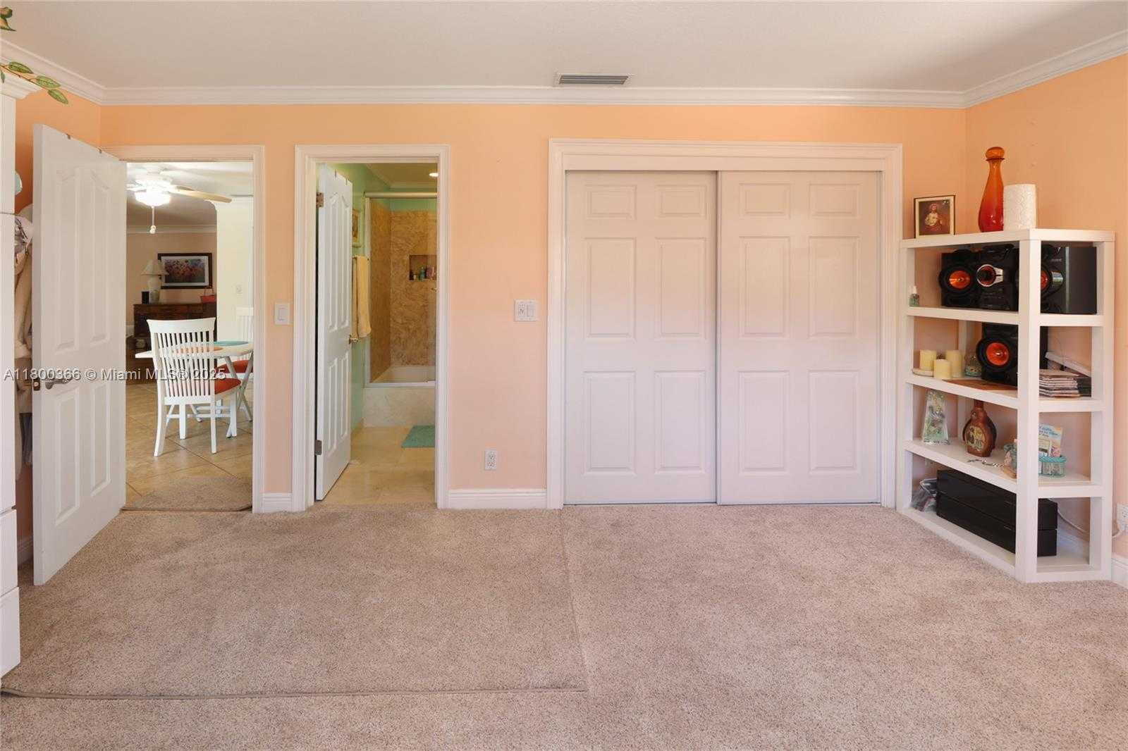 Small Image of 5284 NORTH EAST 18TH TERRACE, Fort Lauderdale Number 27