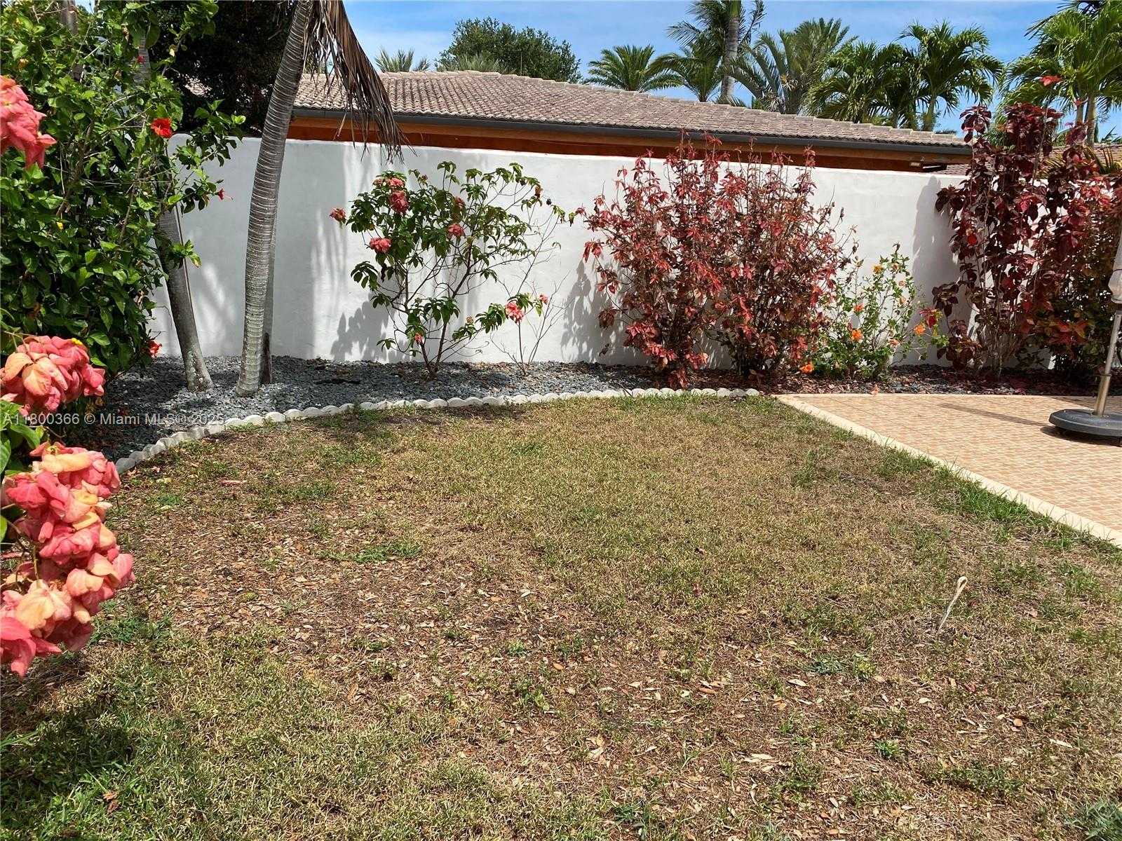 Small Image of 5284 NORTH EAST 18TH TERRACE, Fort Lauderdale Number 30