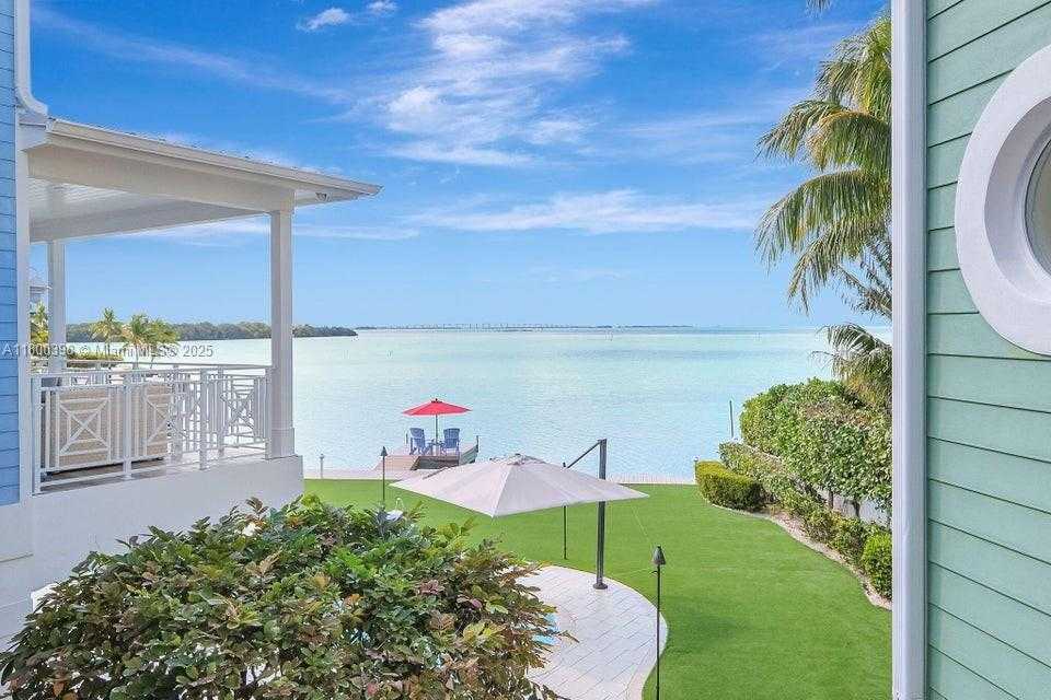 Small Image of 162 BAYVIEW DR, Islamorada Number 42