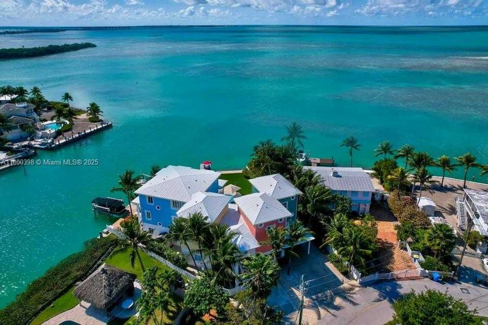 Small Image of 162 BAYVIEW DR, Islamorada Number 7