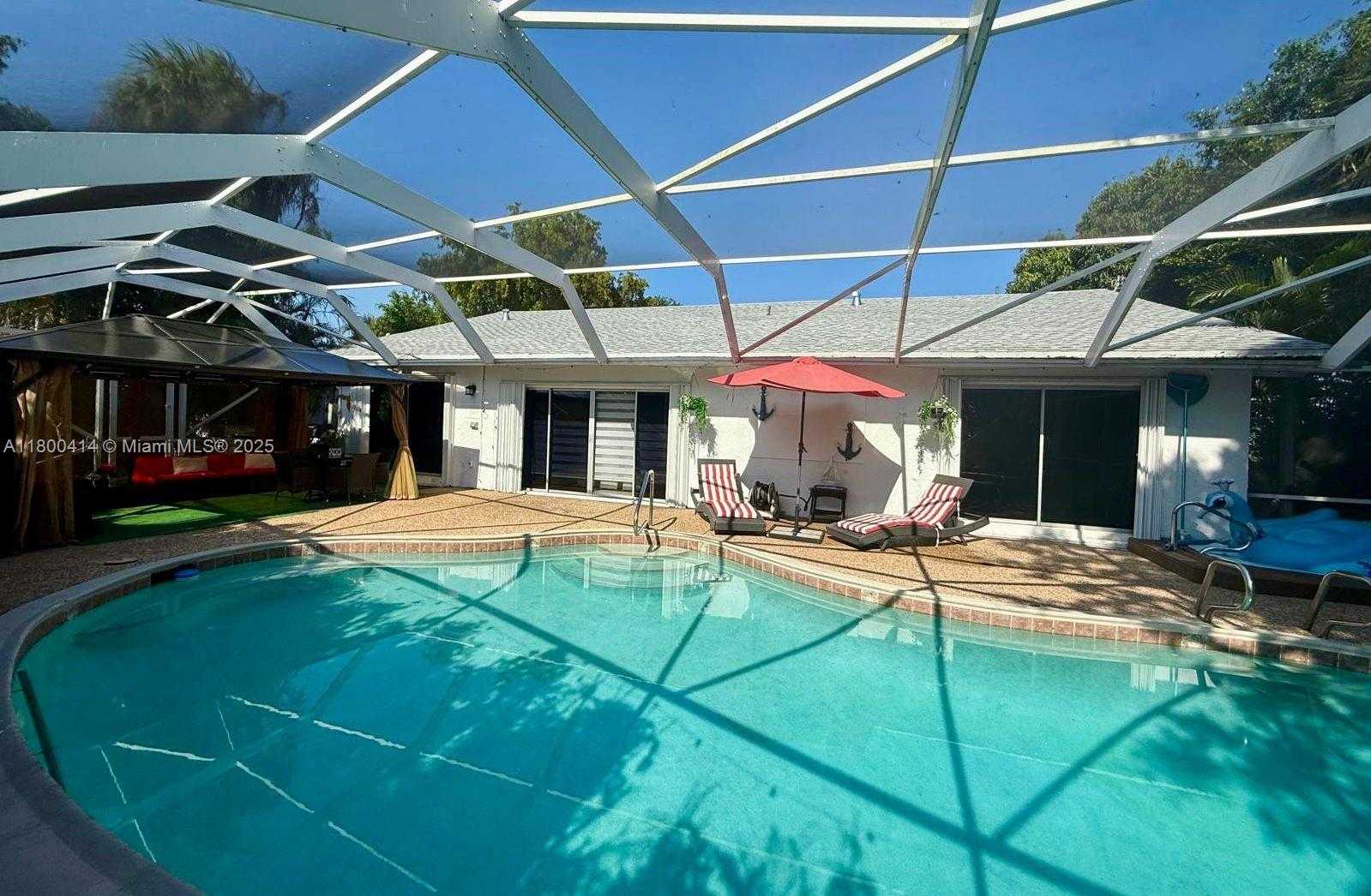 Small Image of 4909 BAYBERRY LN, Tamarac Number 32