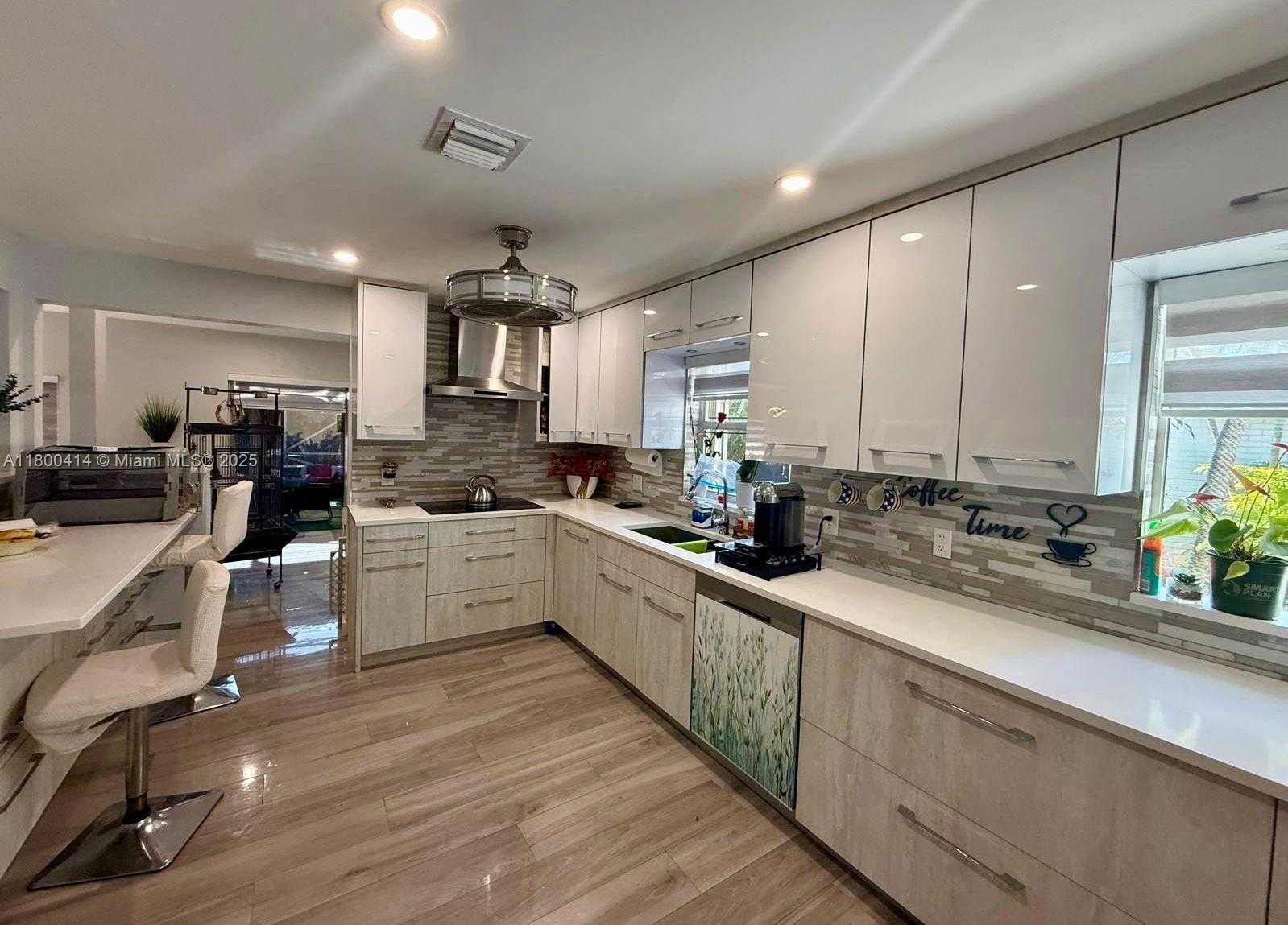 Small Image of 4909 BAYBERRY LN, Tamarac Number 8