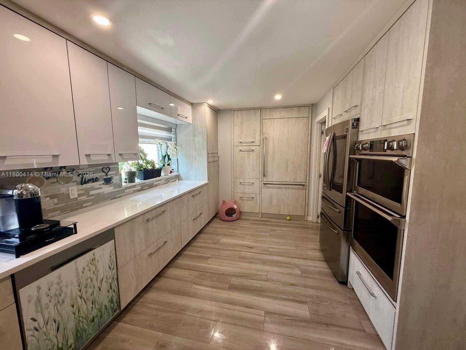 Small Image of 4909 BAYBERRY LN, Tamarac Number 9