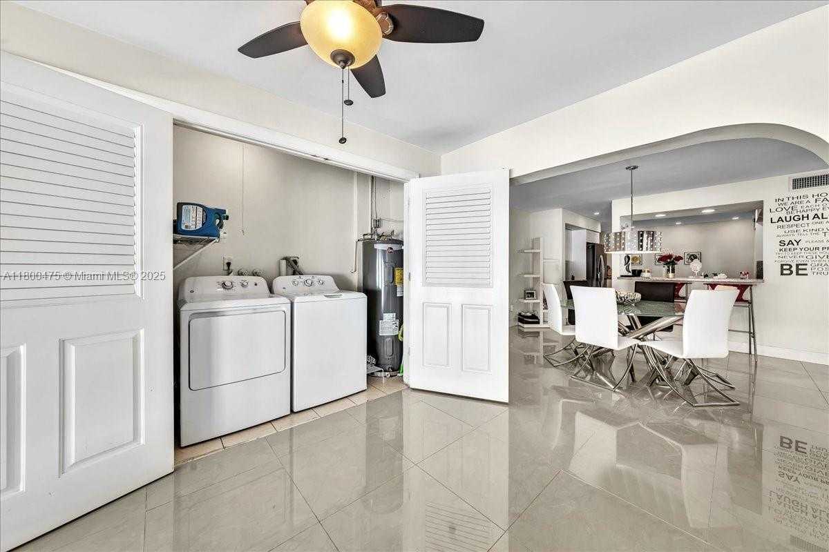 Small Image of 1060 SOUTH WEST 111TH WAY, Davie Number 17