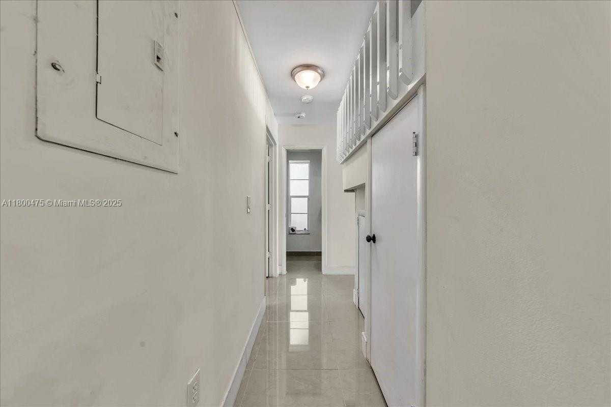 Small Image of 1060 SOUTH WEST 111TH WAY, Davie Number 25