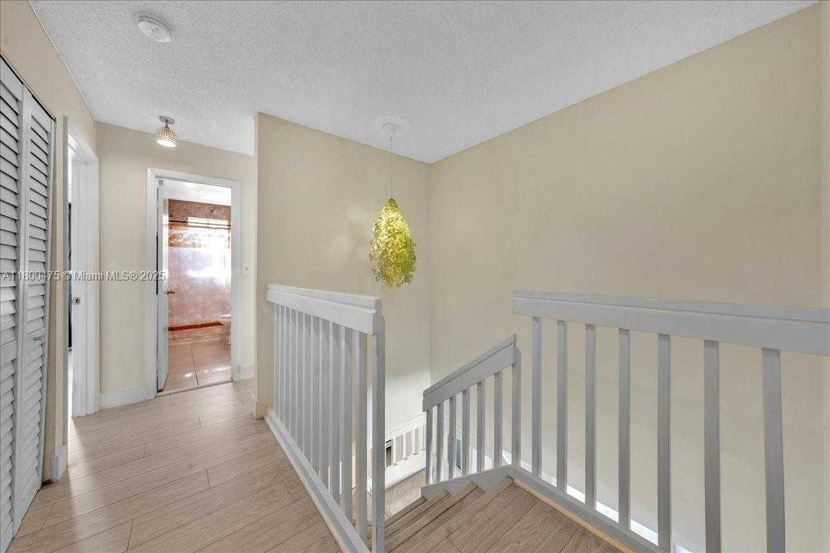Small Image of 1060 SOUTH WEST 111TH WAY, Davie Number 46