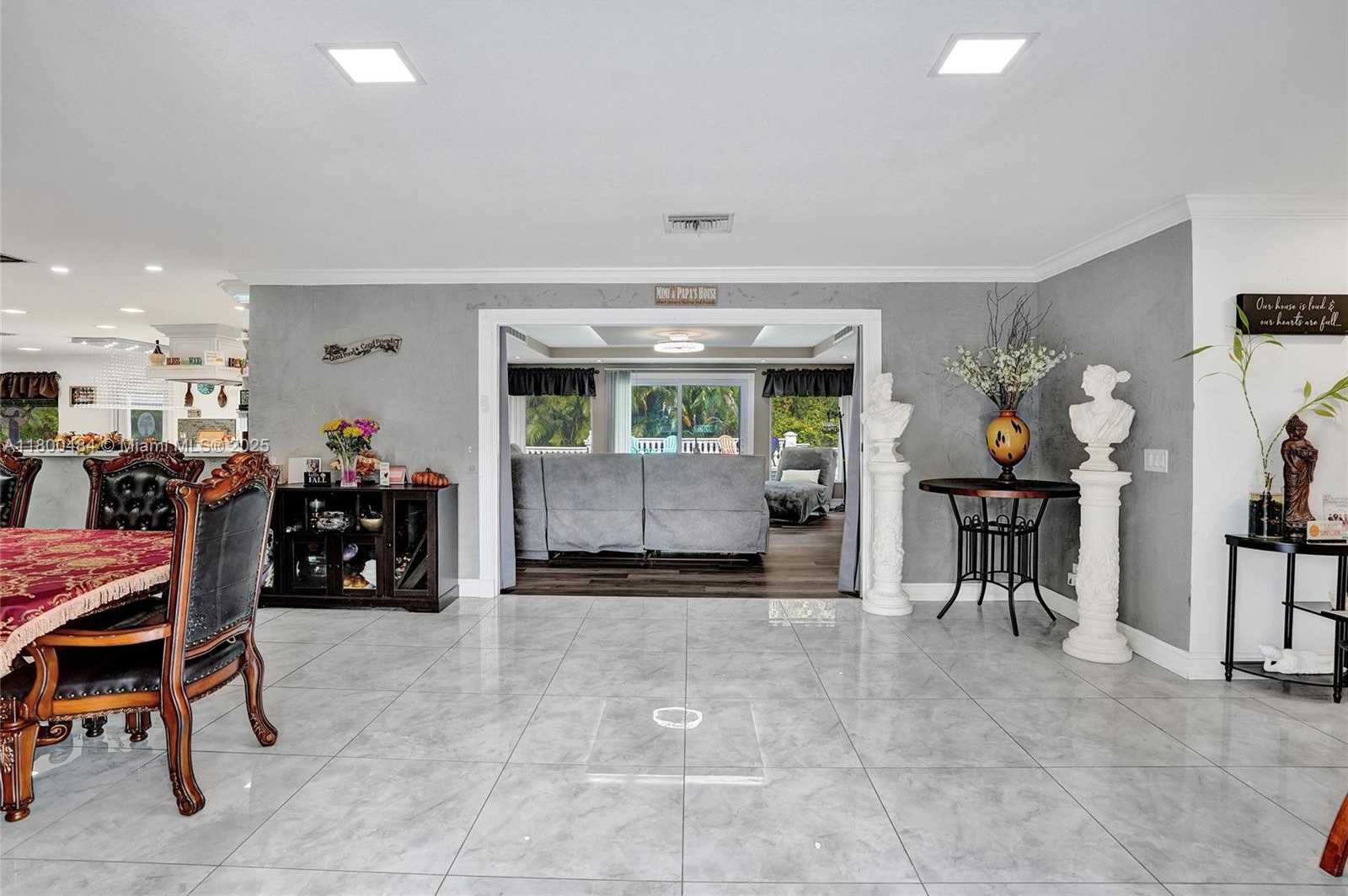 Small Image of 10831 SOUTH WEST 51ST CT, Davie Number 20