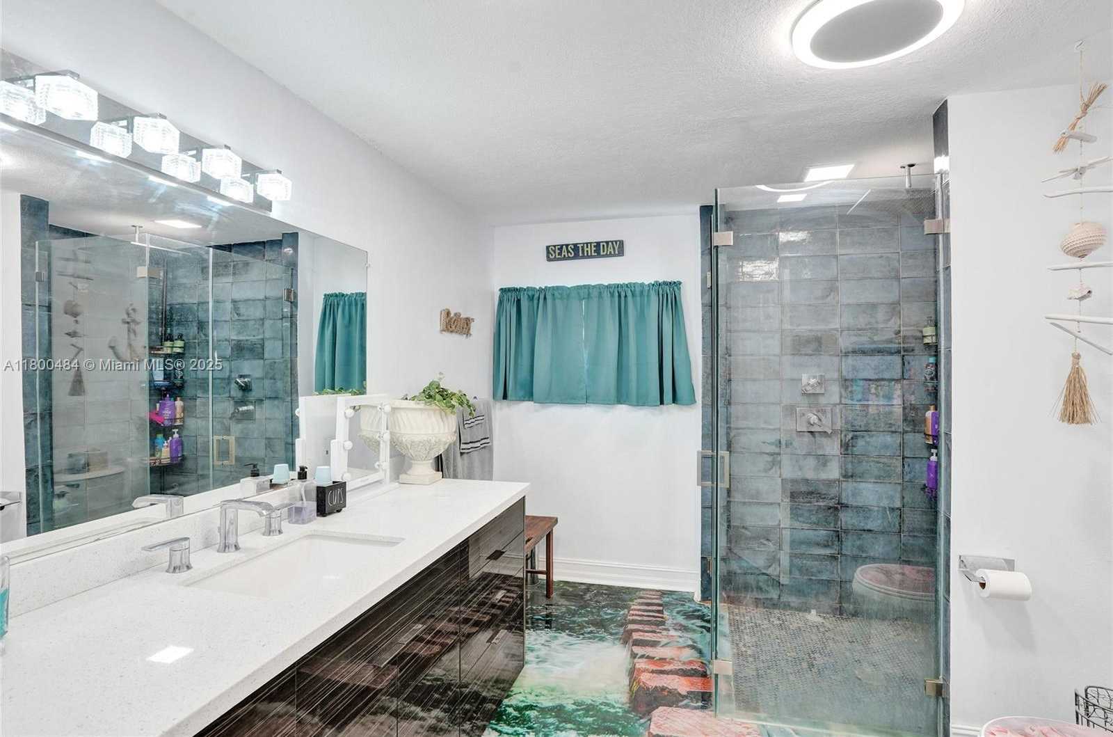 Small Image of 10831 SOUTH WEST 51ST CT, Davie Number 54