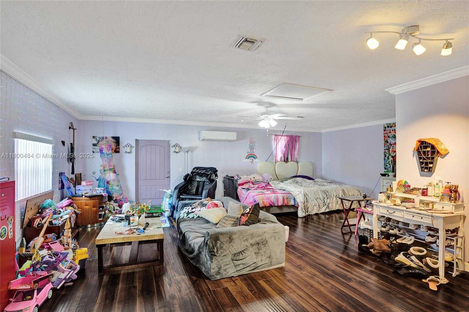 Small Image of 10831 SOUTH WEST 51ST CT, Davie Number 57