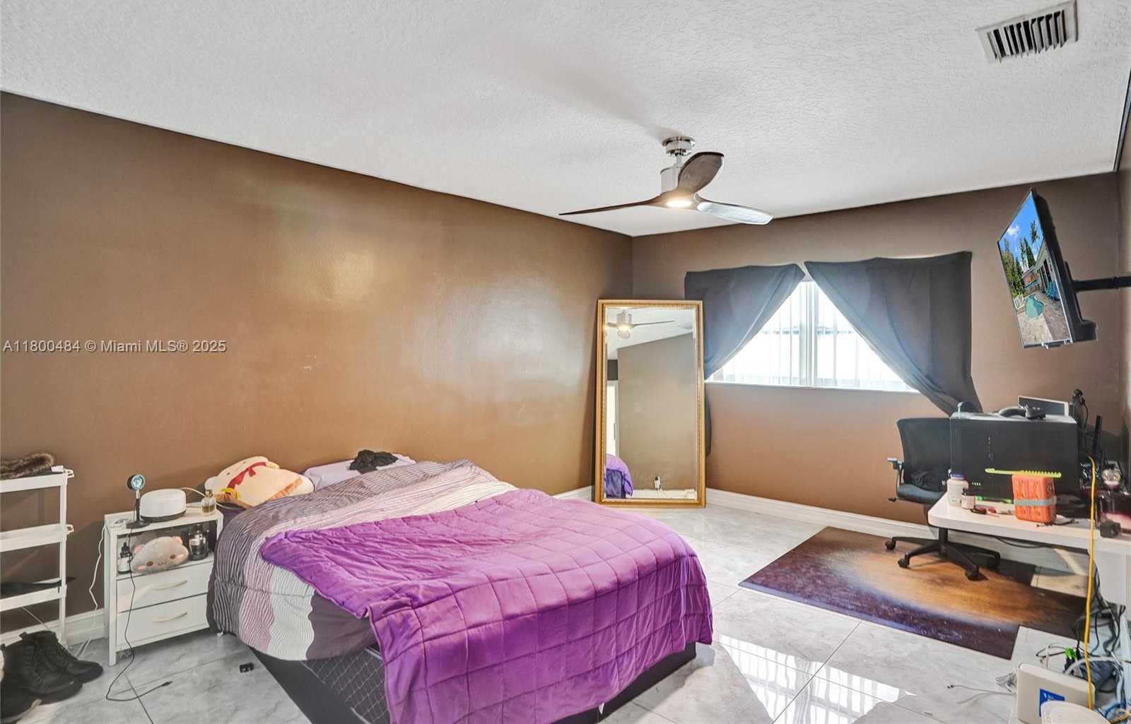 Small Image of 10831 SOUTH WEST 51ST CT, Davie Number 59