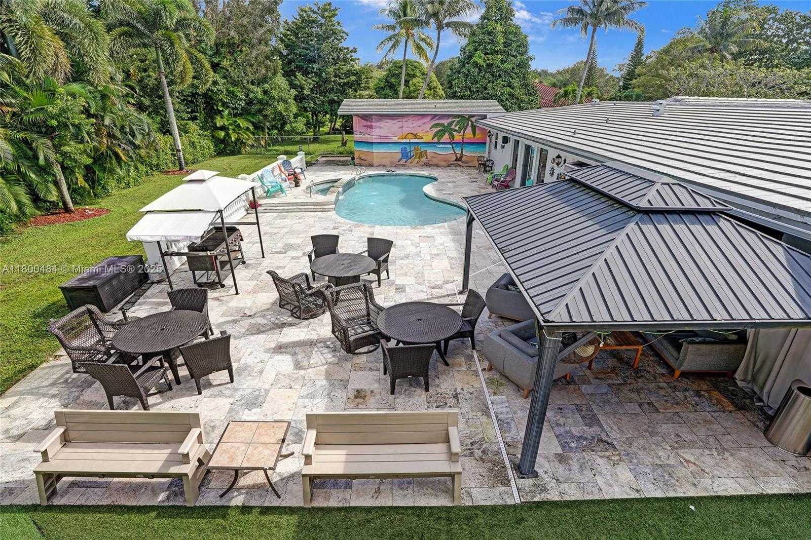 Small Image of 10831 SOUTH WEST 51ST CT, Davie Number 70