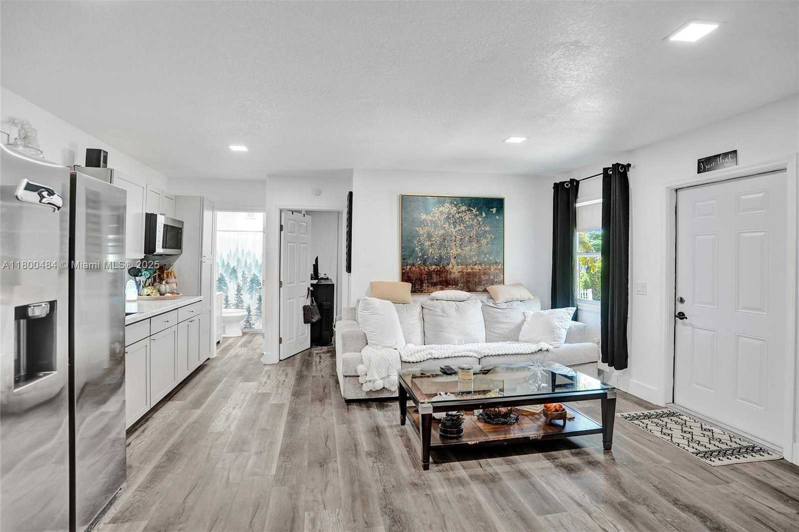 Small Image of 10831 SOUTH WEST 51ST CT, Davie Number 79