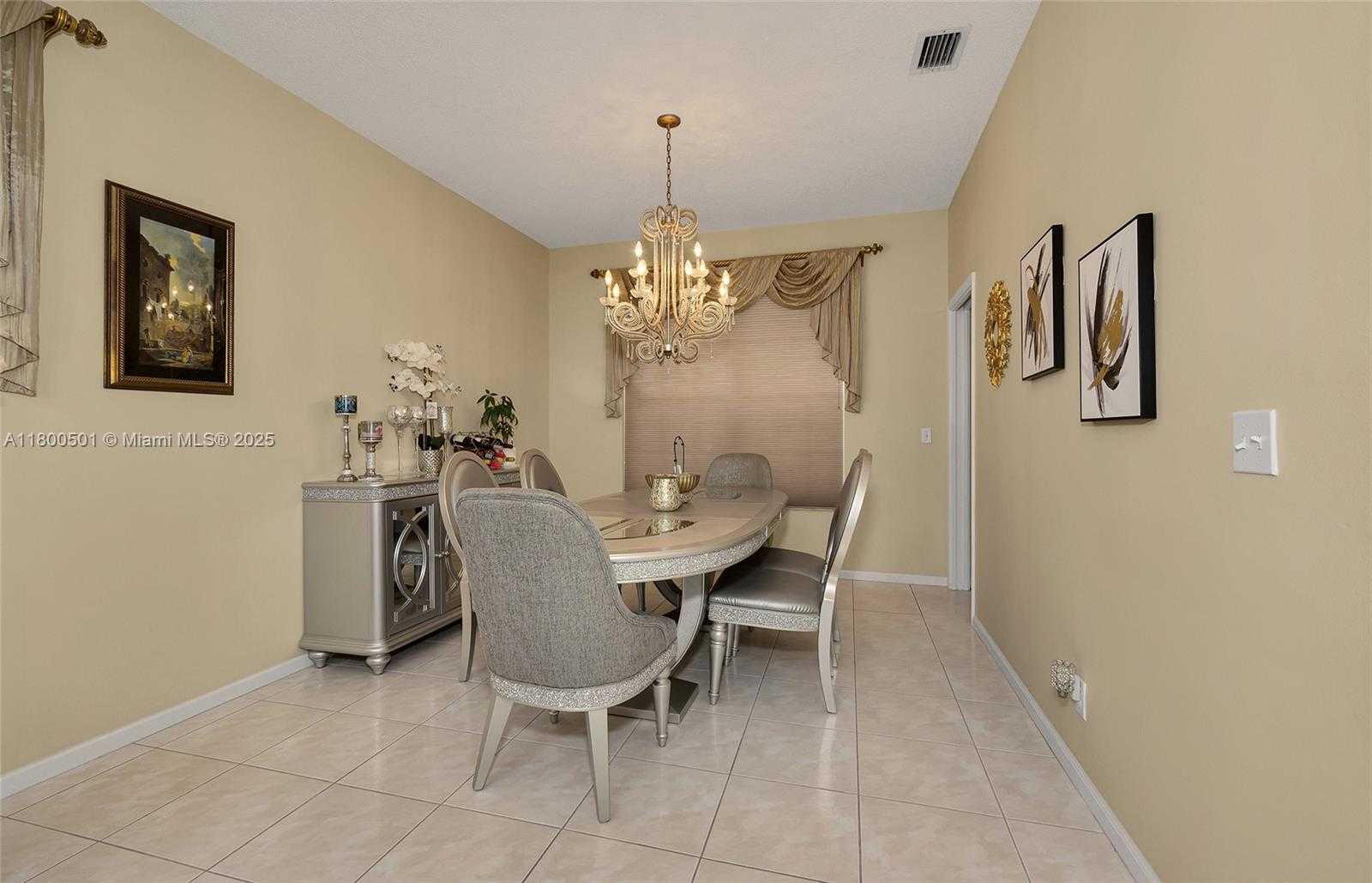 Small Image of 7600 BELMONTE BLVD, Margate Number 10