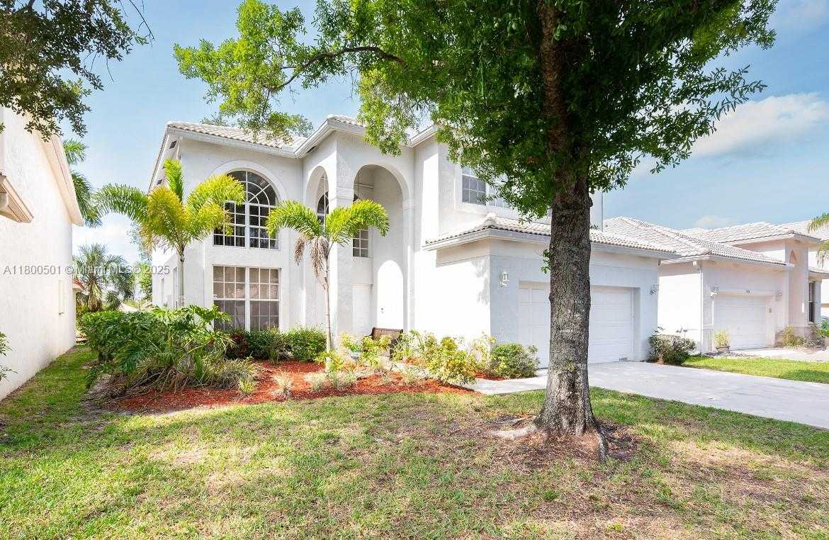 Small Image of 7600 BELMONTE BLVD, Margate Number 3