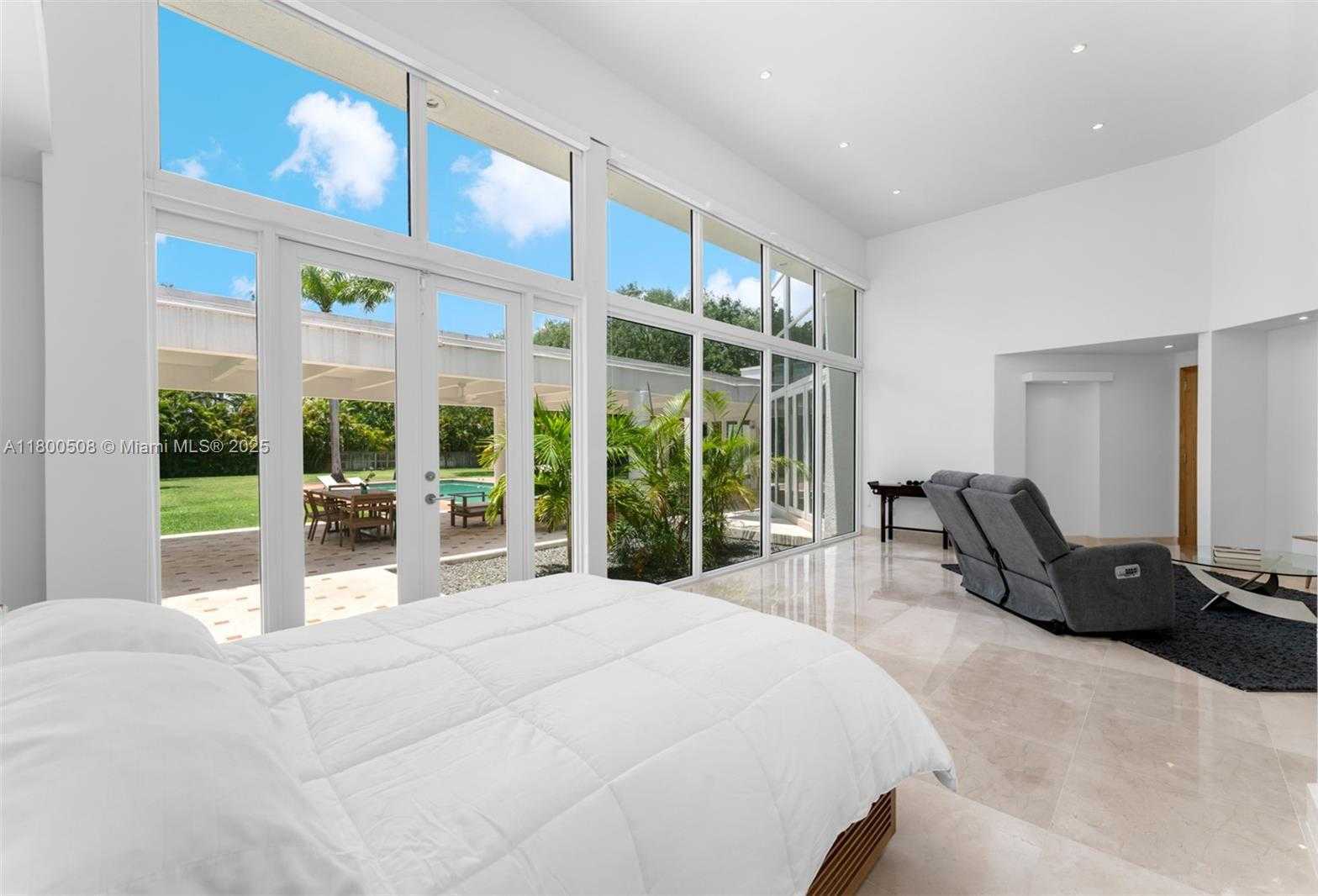 Small Image of 9500 SOUTH WEST 60TH CT, Pinecrest Number 11