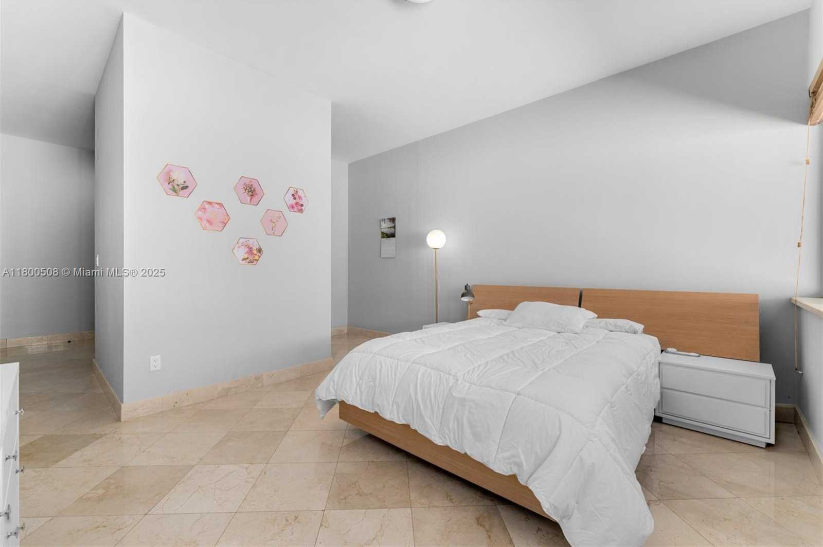 Small Image of 9500 SOUTH WEST 60TH CT, Pinecrest Number 16