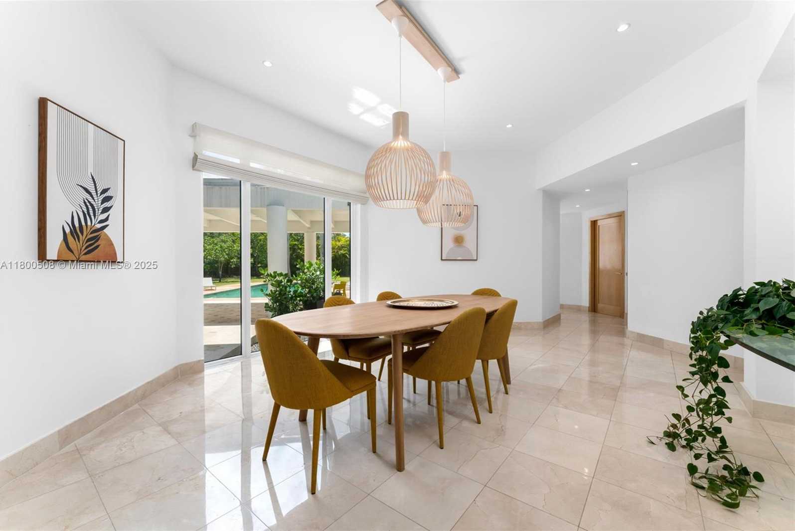 Small Image of 9500 SOUTH WEST 60TH CT, Pinecrest Number 3