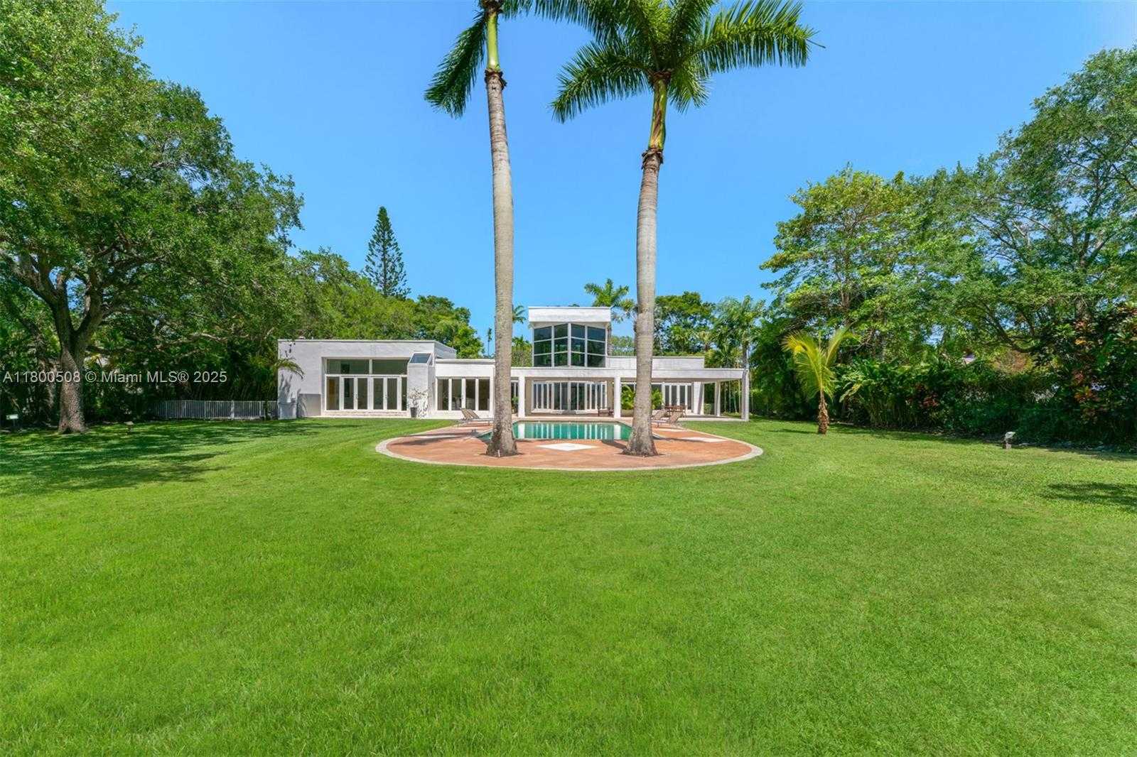 Small Image of 9500 SOUTH WEST 60TH CT, Pinecrest Number 35