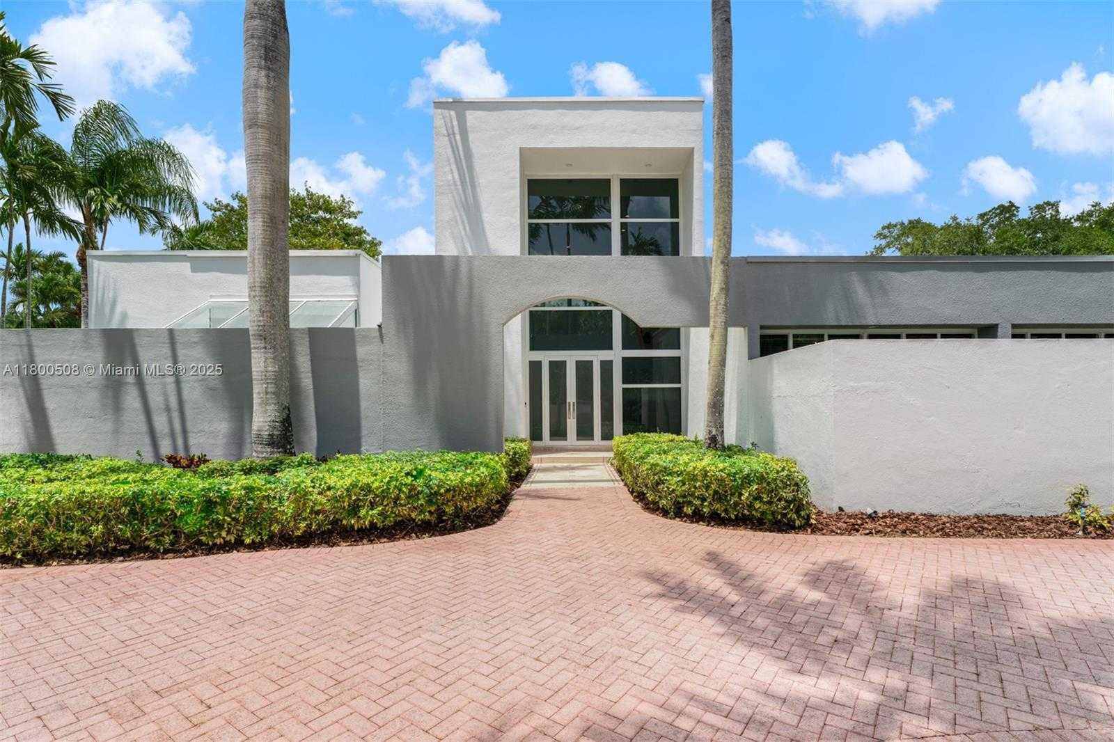 Small Image of 9500 SOUTH WEST 60TH CT, Pinecrest Number 39