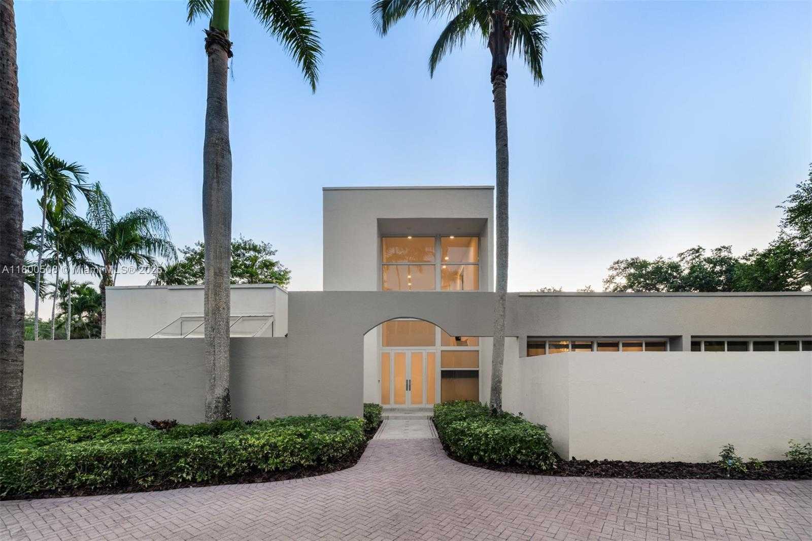 Small Image of 9500 SOUTH WEST 60TH CT, Pinecrest Number 45