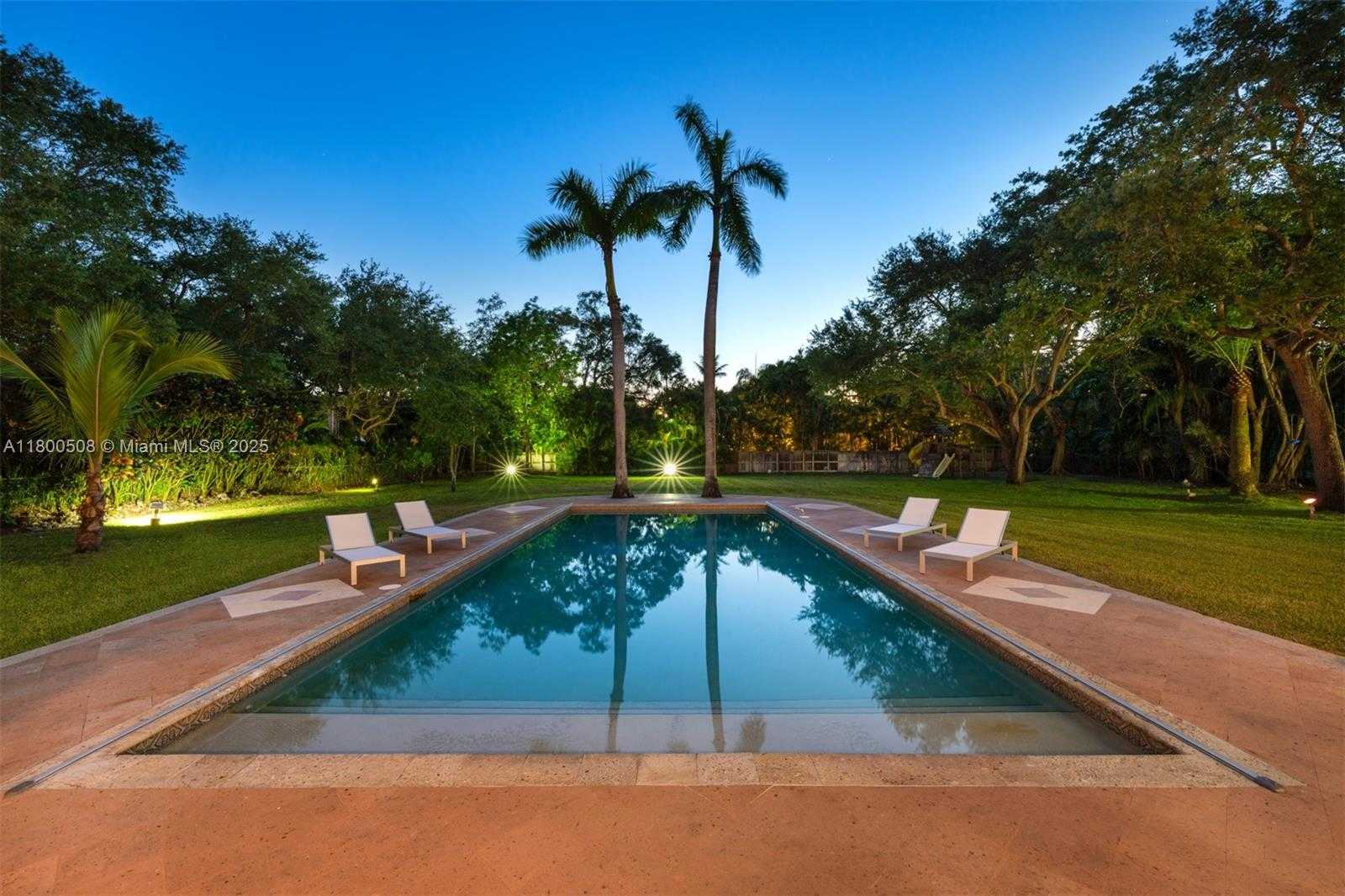 Small Image of 9500 SOUTH WEST 60TH CT, Pinecrest Number 47