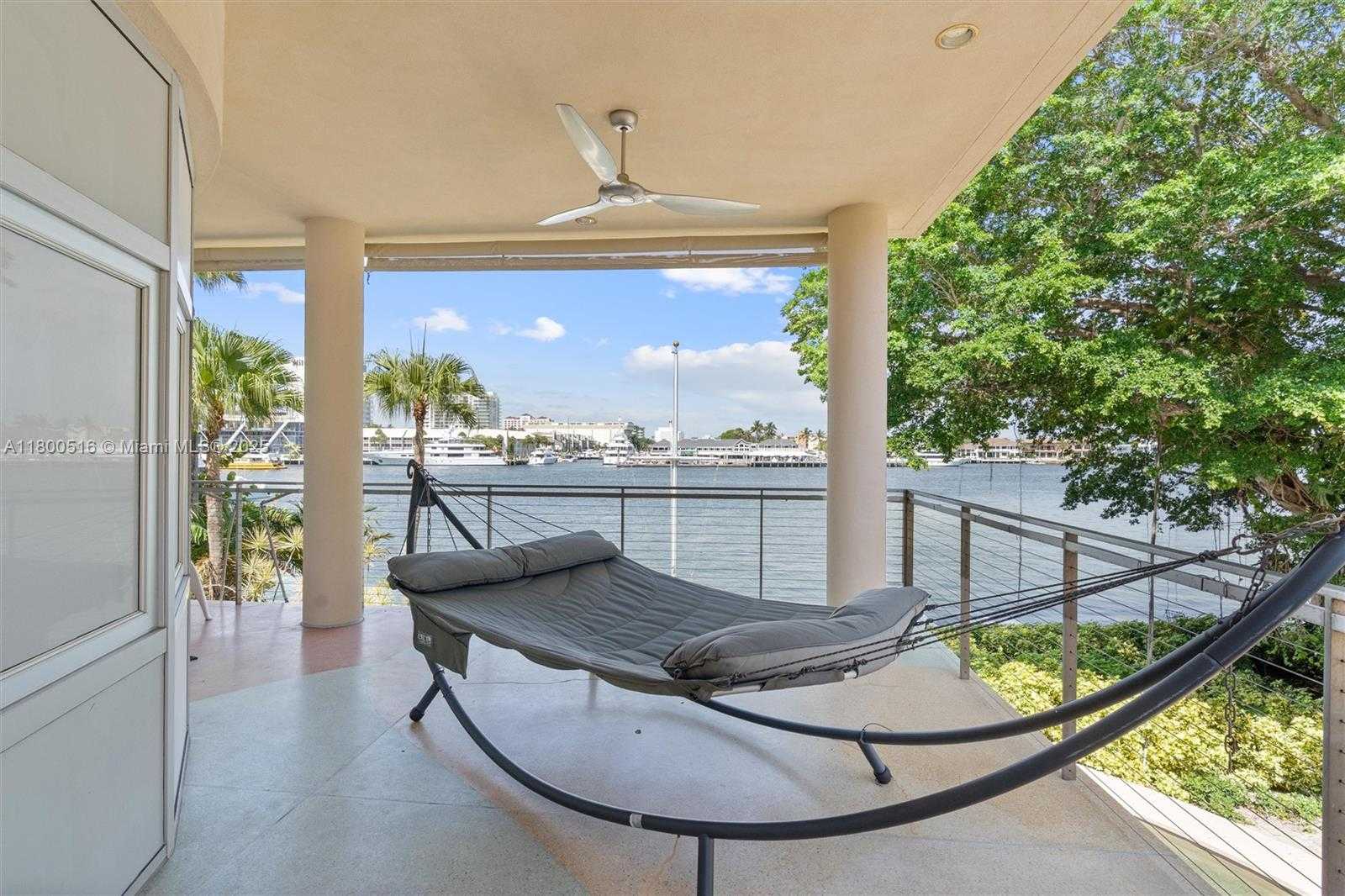 Small Image of 2500 MERCEDES DR, Fort Lauderdale Number 23