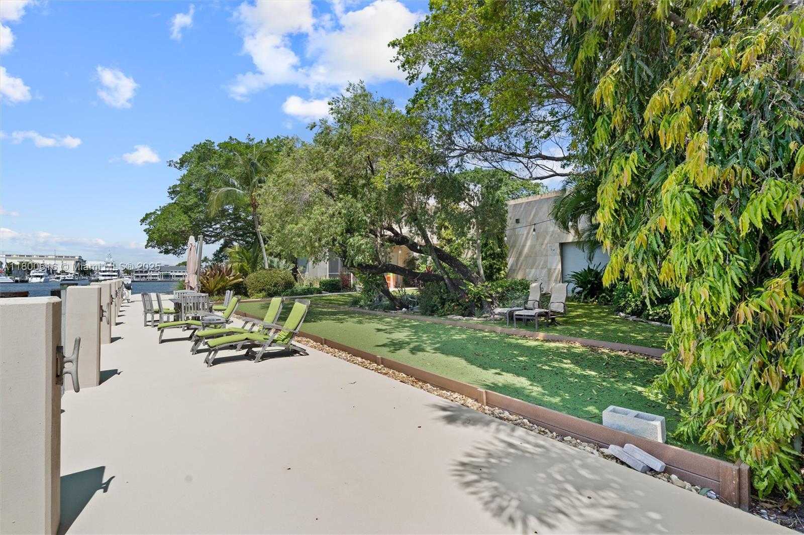 Small Image of 2500 MERCEDES DR, Fort Lauderdale Number 40