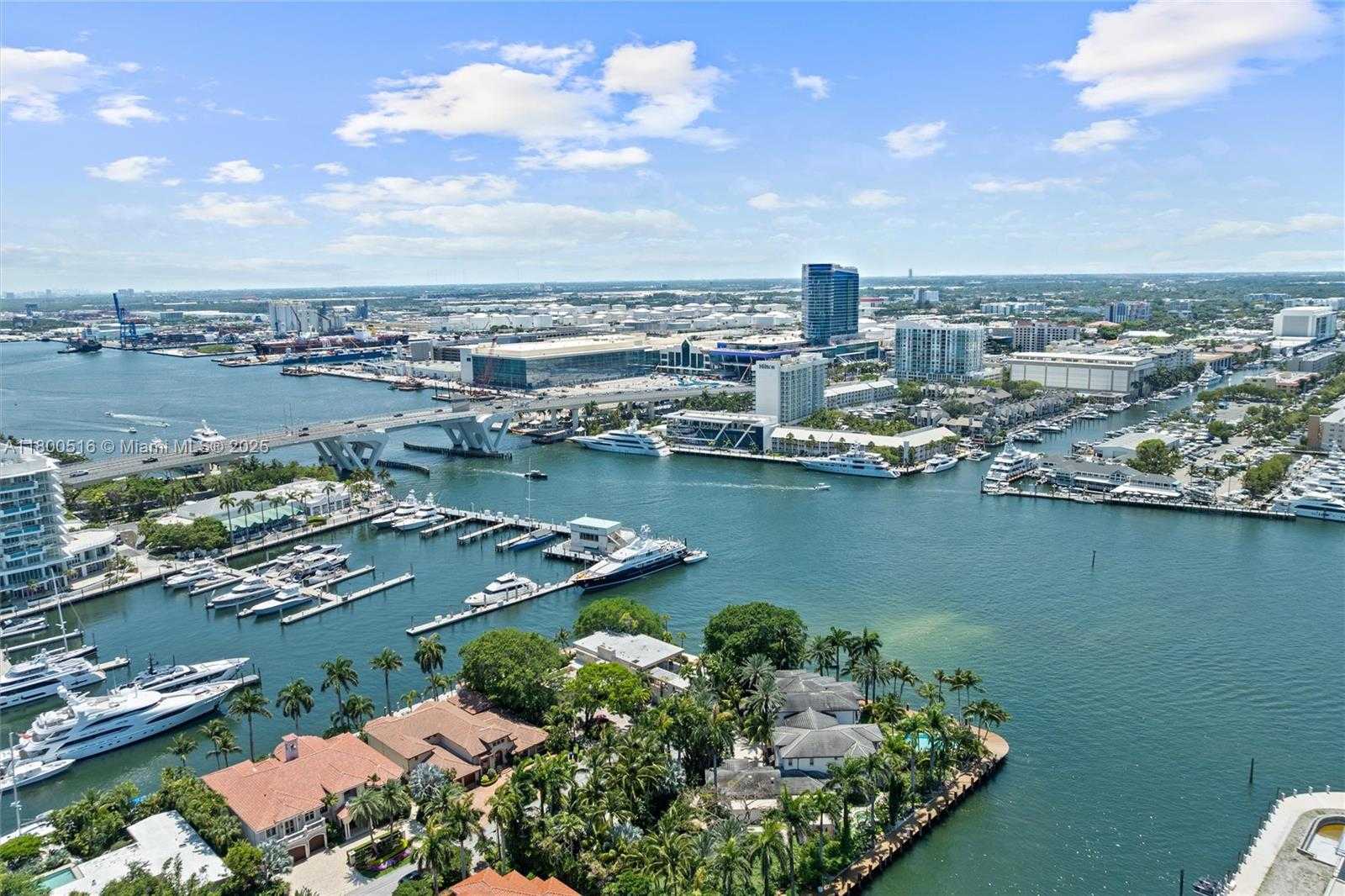 Small Image of 2500 MERCEDES DR, Fort Lauderdale Number 65