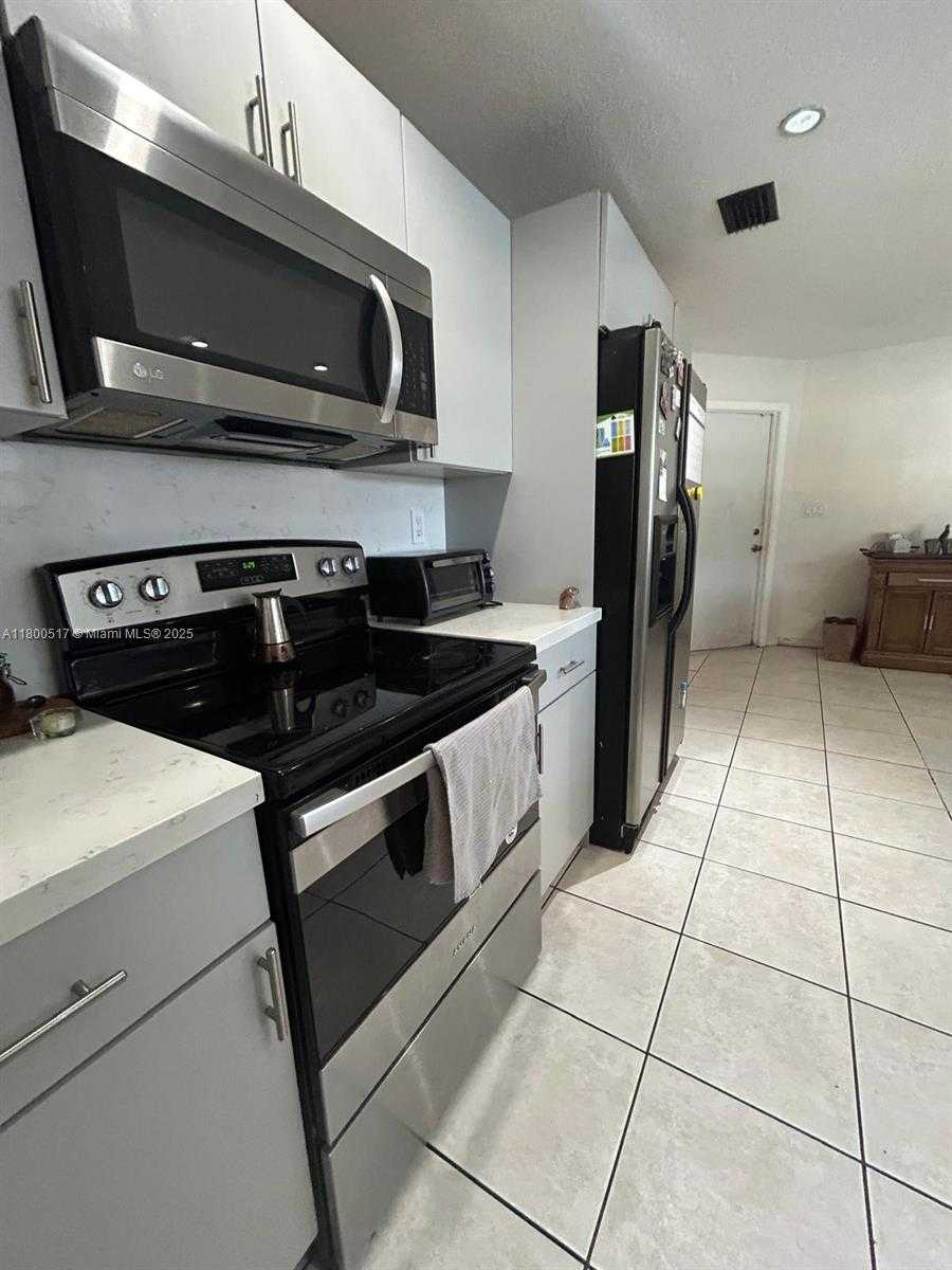 Small Image of 11800 SOUTH WEST 48TH ST, Cooper City Number 14