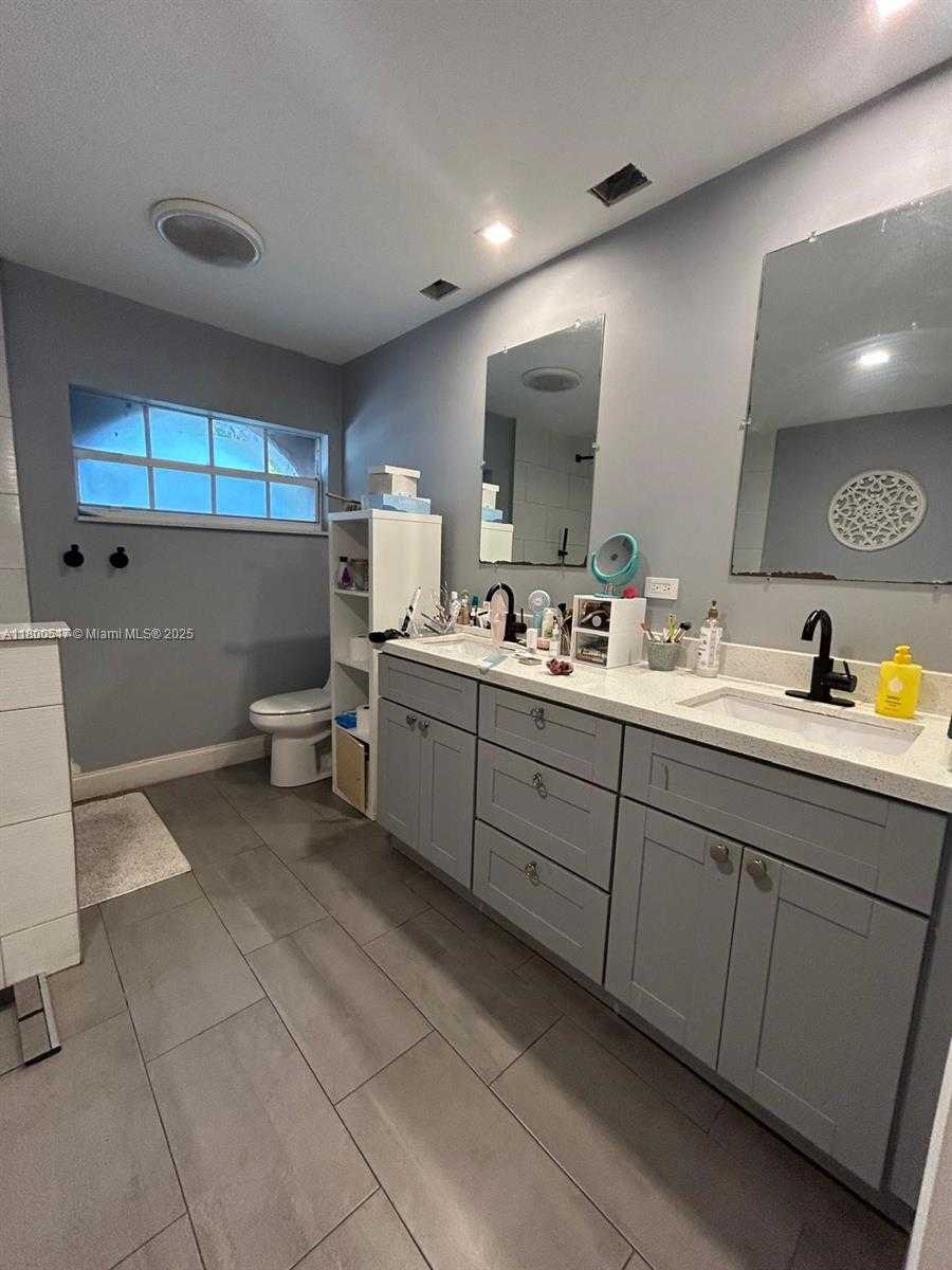 Small Image of 11800 SOUTH WEST 48TH ST, Cooper City Number 18