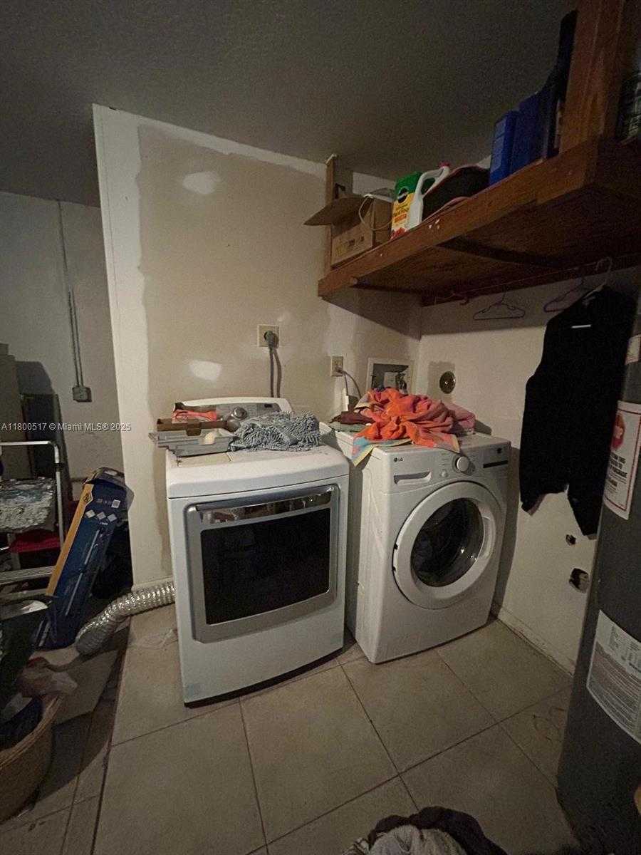 Small Image of 11800 SOUTH WEST 48TH ST, Cooper City Number 22