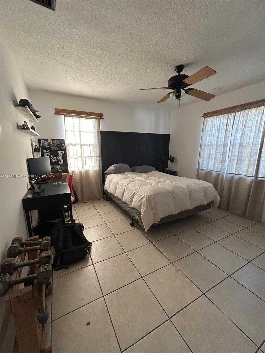 Small Image of 11800 SOUTH WEST 48TH ST, Cooper City Number 7