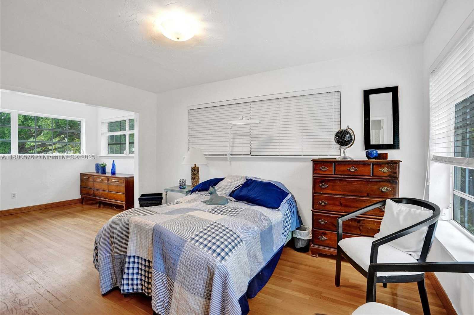 Small Image of 10020 SOUTH WEST 135TH ST, Miami Number 12