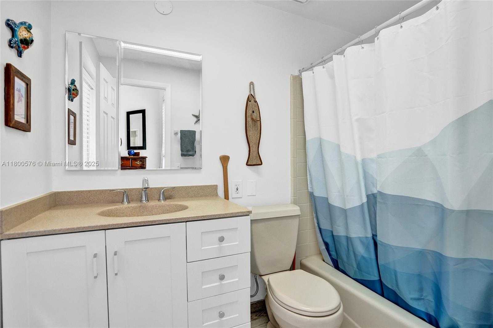 Small Image of 10020 SOUTH WEST 135TH ST, Miami Number 14