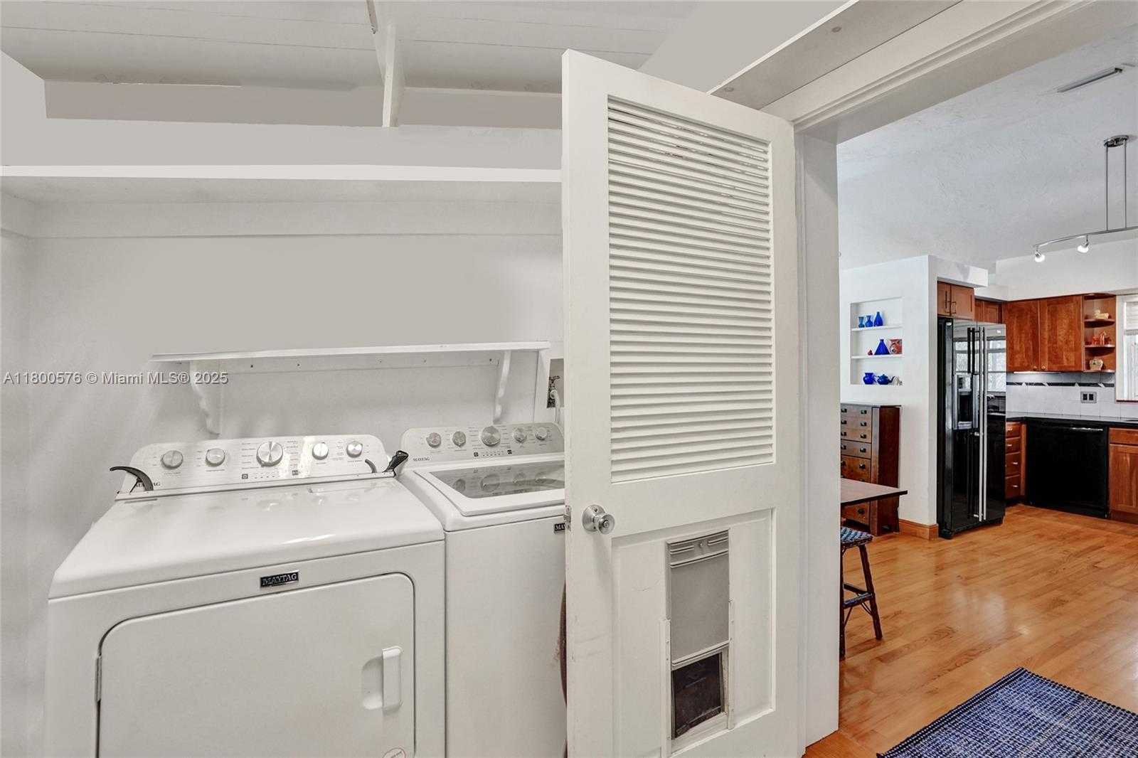 Small Image of 10020 SOUTH WEST 135TH ST, Miami Number 15