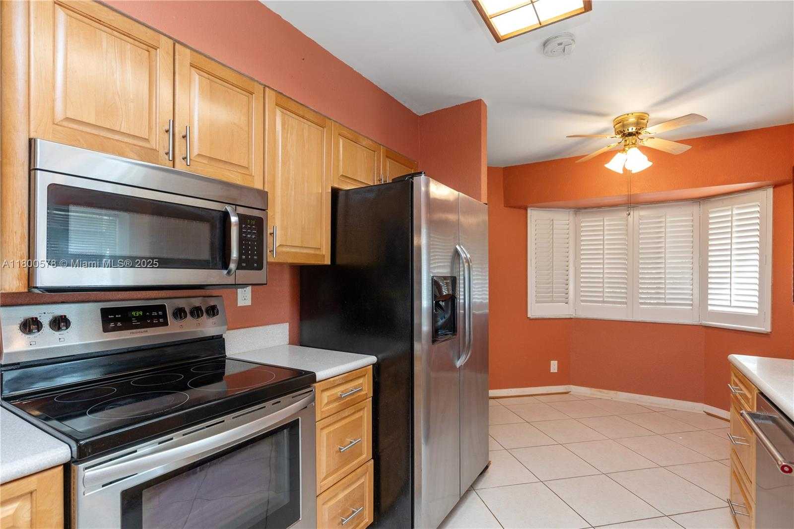 Small Image of 9360 SOUTH CHELSEA DR S, Plantation Number 16