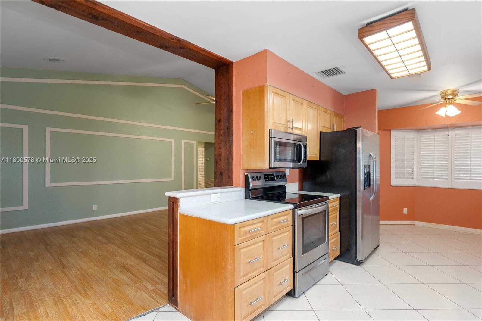 Small Image of 9360 SOUTH CHELSEA DR S, Plantation Number 18
