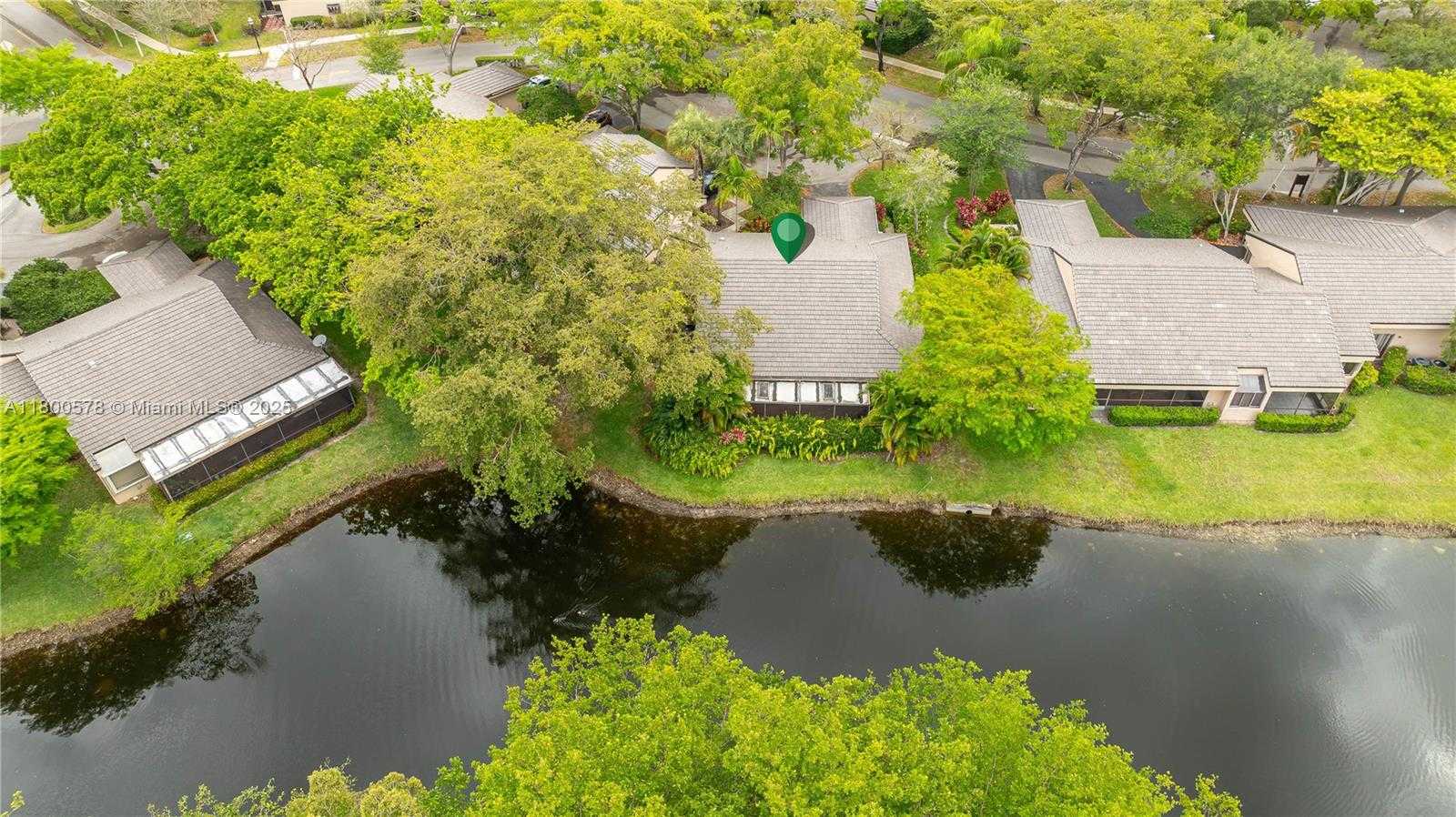 Small Image of 9360 SOUTH CHELSEA DR S, Plantation Number 44