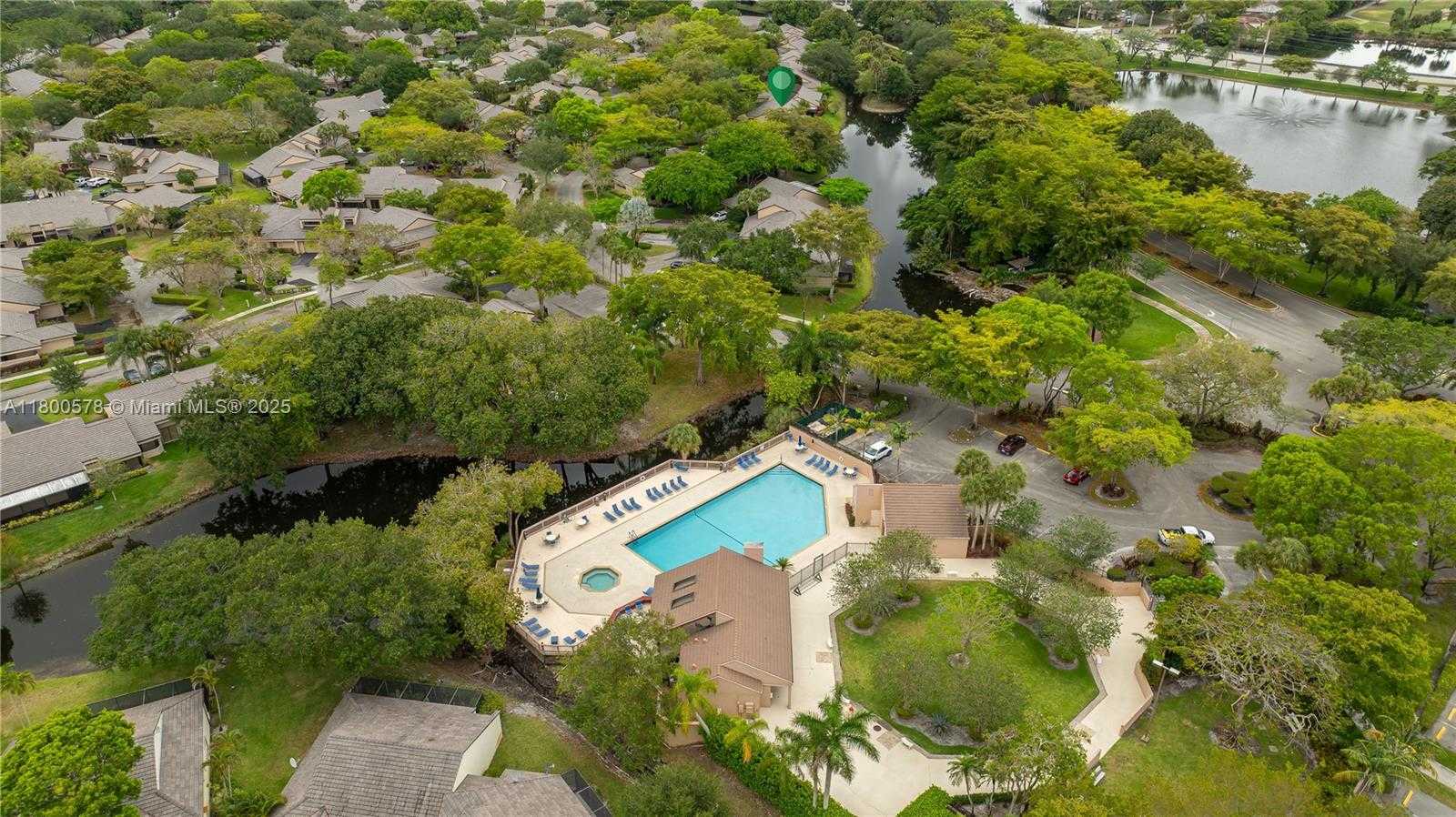 Small Image of 9360 SOUTH CHELSEA DR S, Plantation Number 48