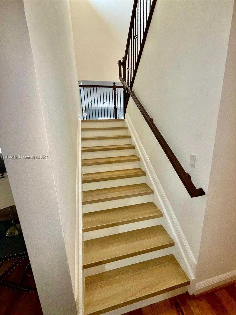 Small Image of 8264 NORTH WEST 118TH WAY, Parkland Number 18