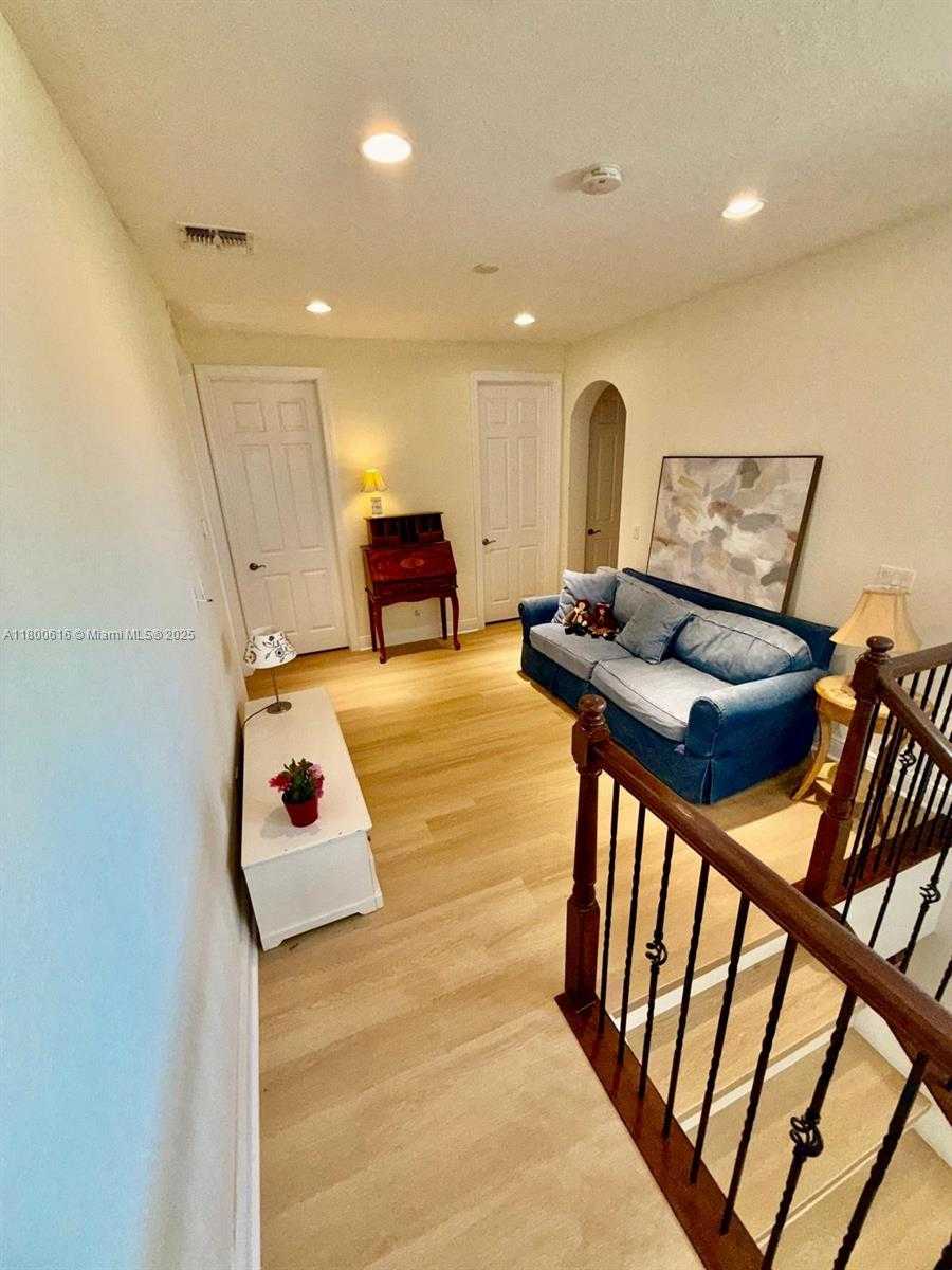 Small Image of 8264 NORTH WEST 118TH WAY, Parkland Number 20