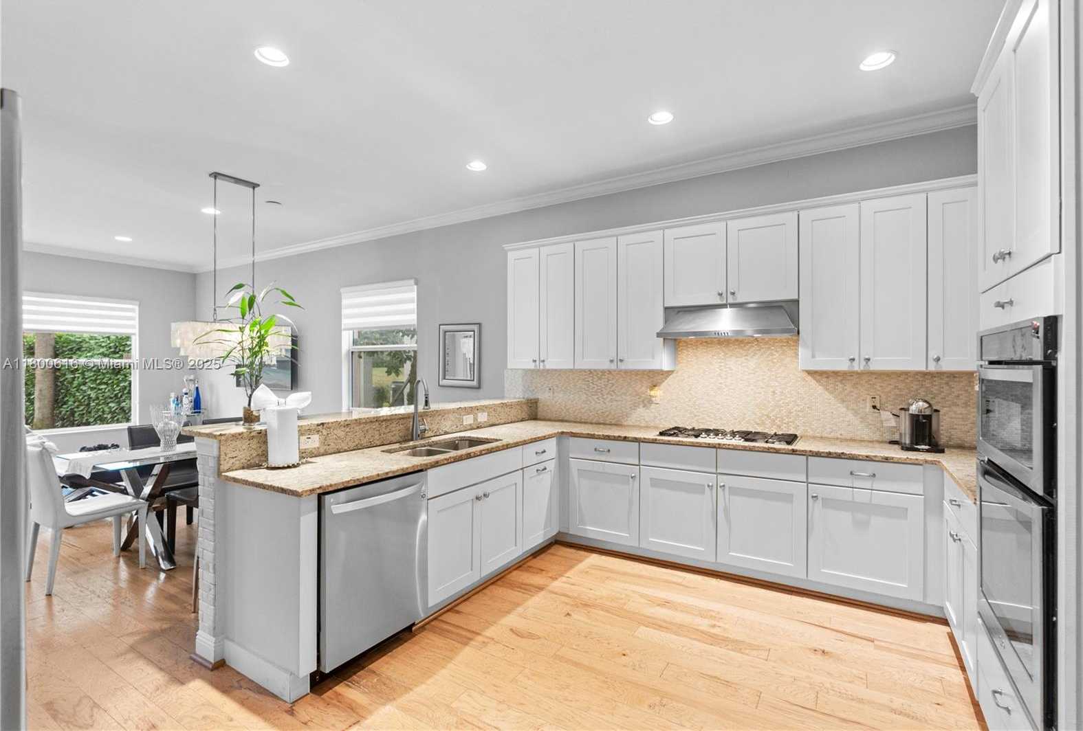 Small Image of 8264 NORTH WEST 118TH WAY, Parkland Number 3