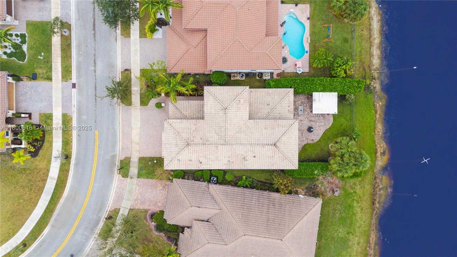 Small Image of 8264 NORTH WEST 118TH WAY, Parkland Number 33