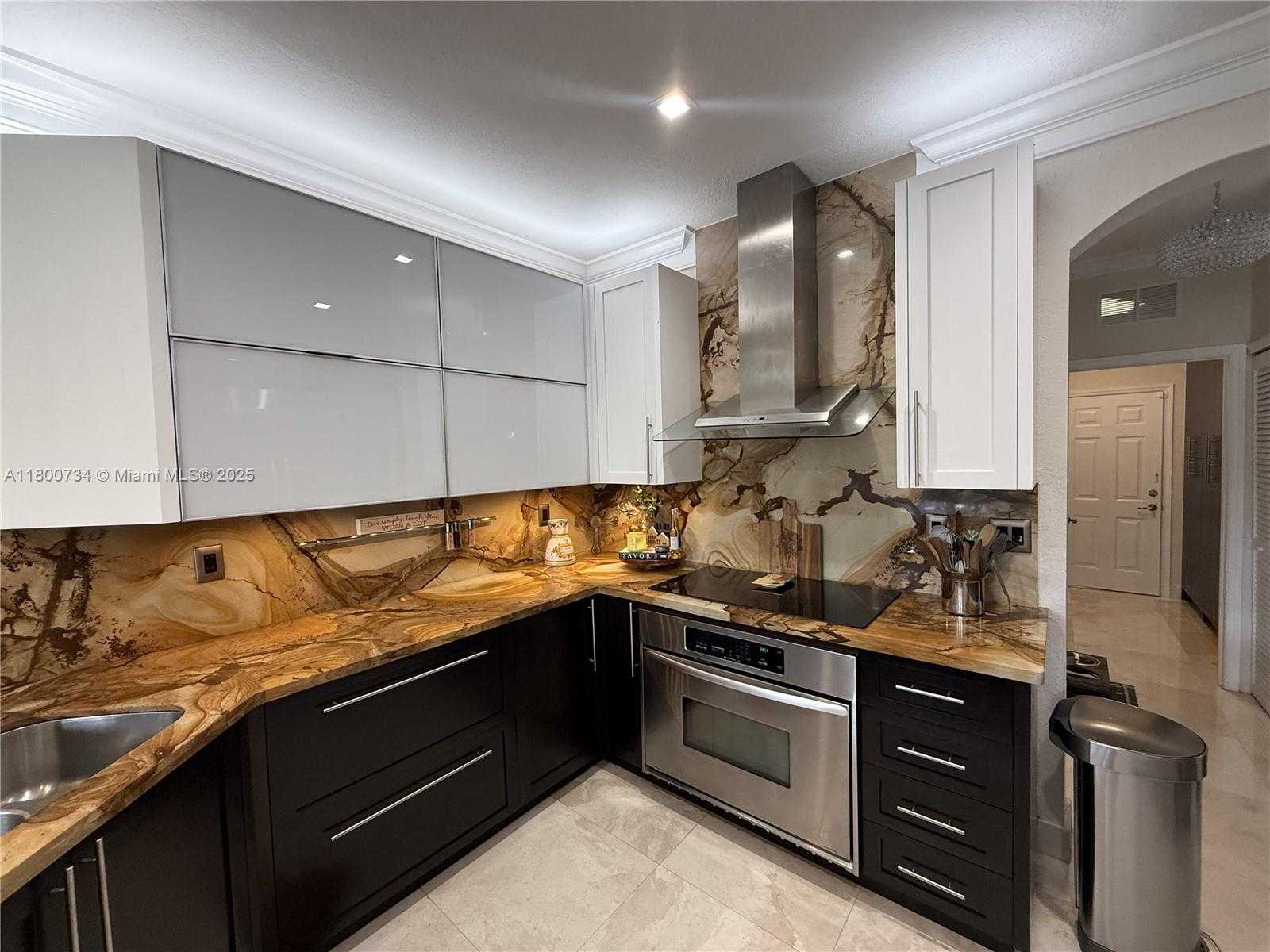 Small Image of 8389 NORTH WEST 115TH CT, Doral Number 15