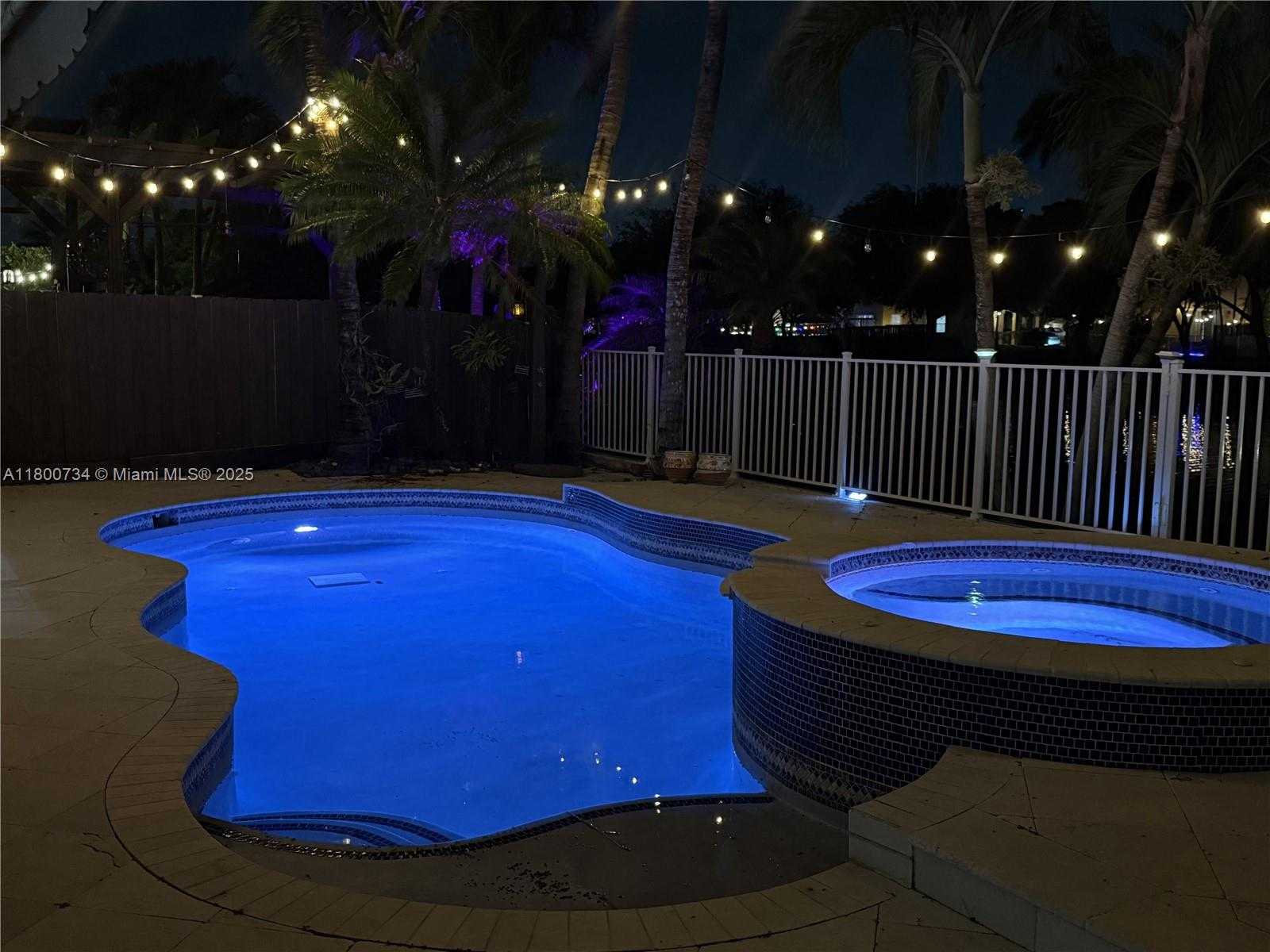 Small Image of 8389 NORTH WEST 115TH CT, Doral Number 2
