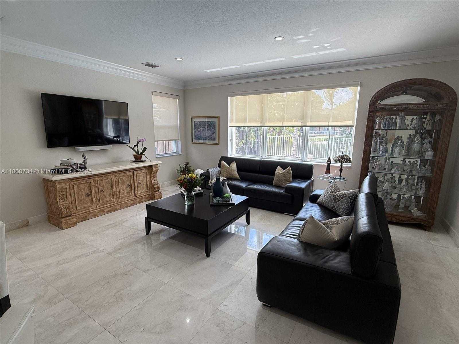 Small Image of 8389 NORTH WEST 115TH CT, Doral Number 20